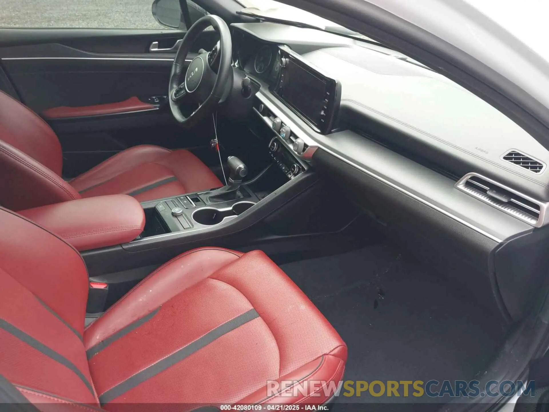 5 fotografías del automóvil dañado 5XXG64J27PG187041 KIA K5 2023