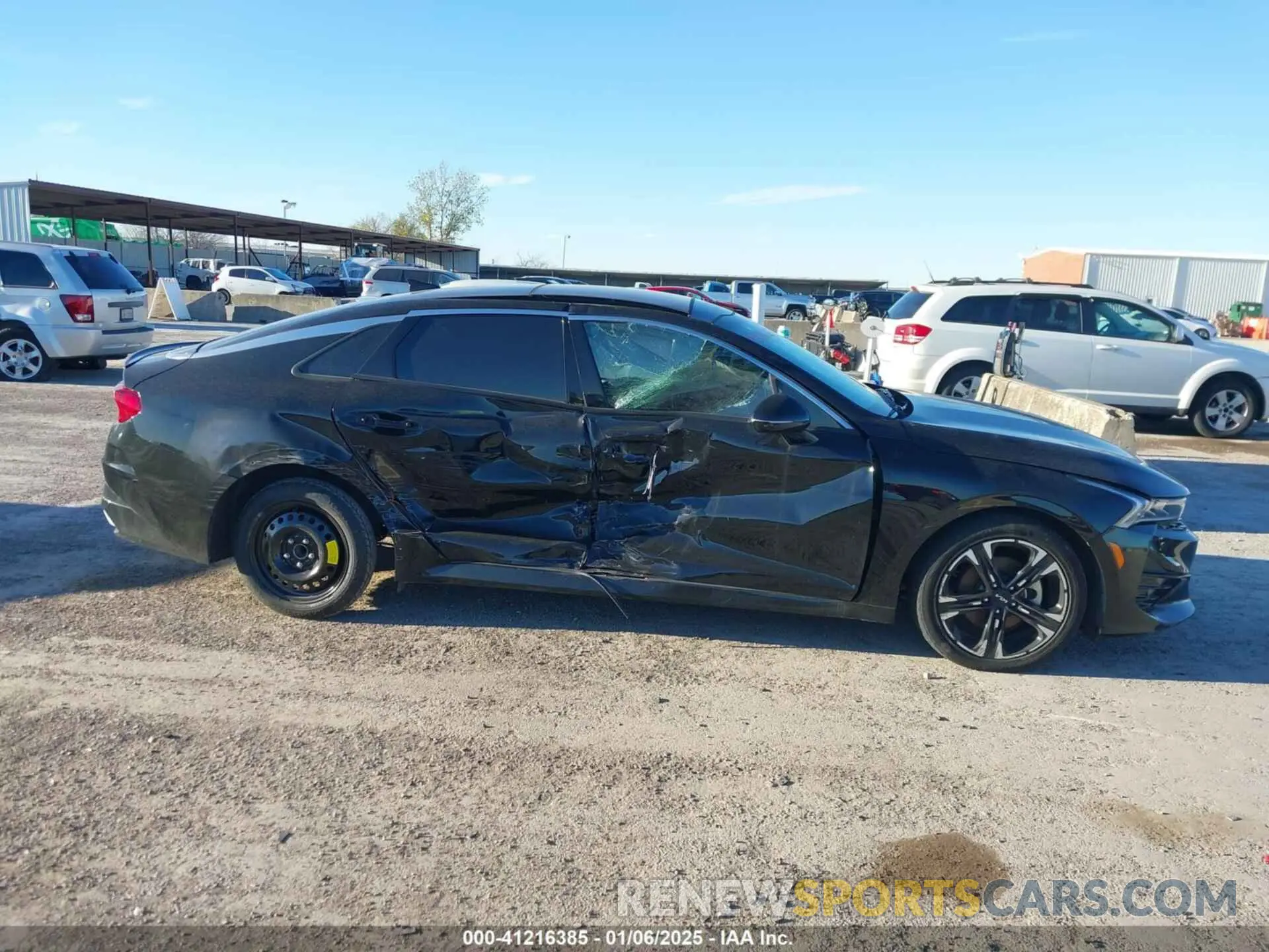 13 fotografías del automóvil dañado 5XXG64J27PG193227 KIA K5 2023
