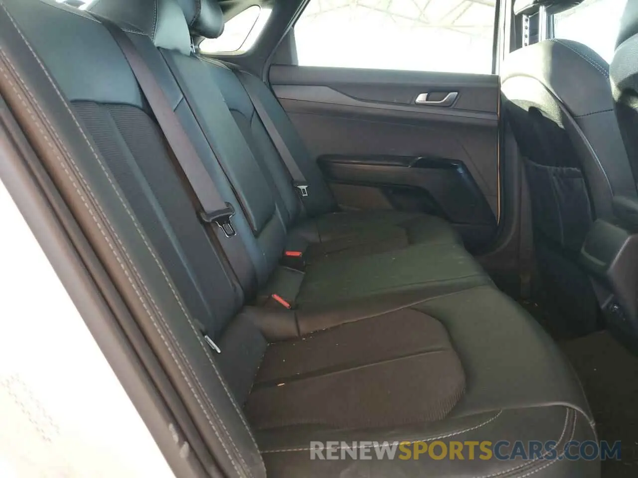 10 fotografías del automóvil dañado 5XXG64J27PG206056 KIA K5 2023