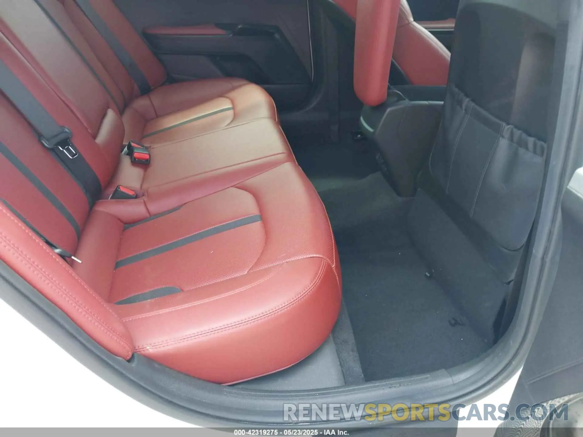 8 fotografías del automóvil dañado 5XXG64J27PG219745 KIA K5 2023