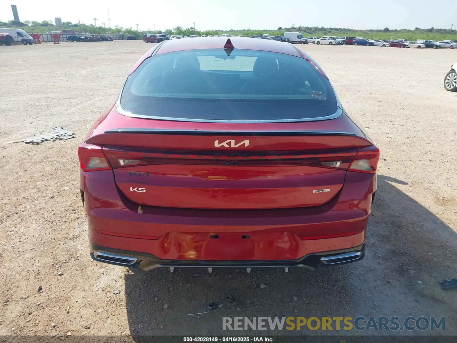 16 fotografías del automóvil dañado 5XXG64J27PG227330 KIA K5 2023