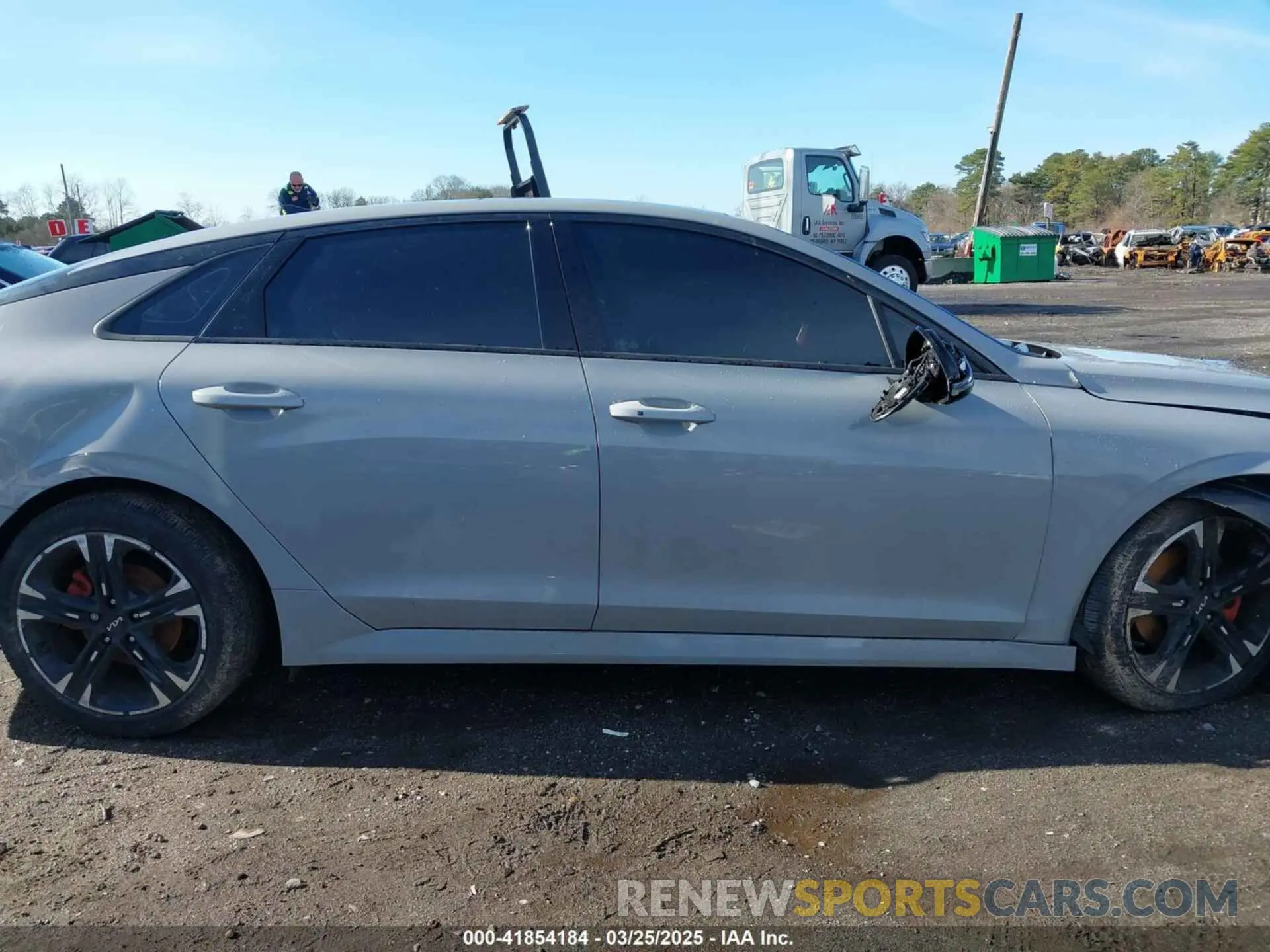 13 fotografías del automóvil dañado 5XXG64J28PG188506 KIA K5 2023