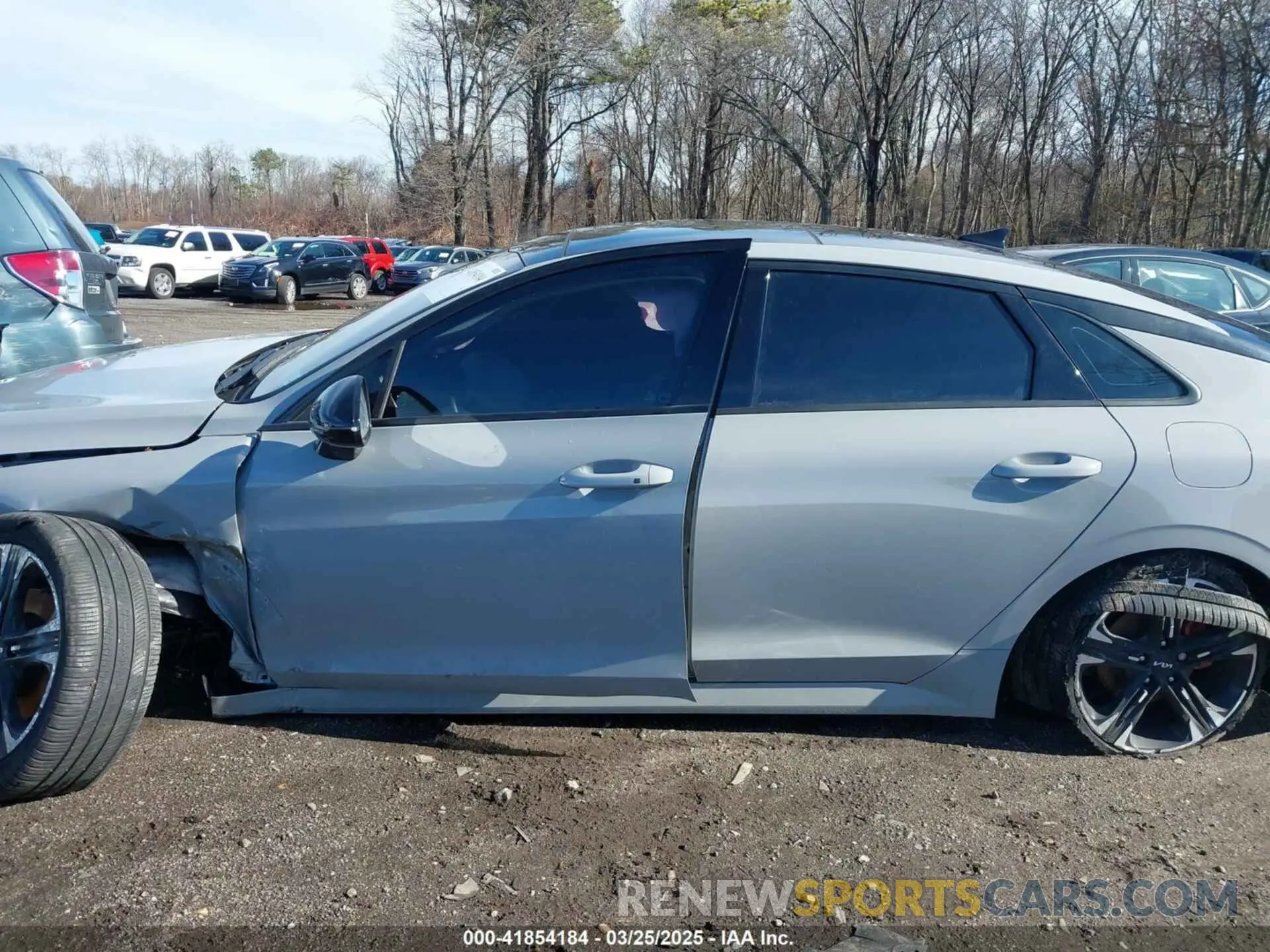 14 fotografías del automóvil dañado 5XXG64J28PG188506 KIA K5 2023