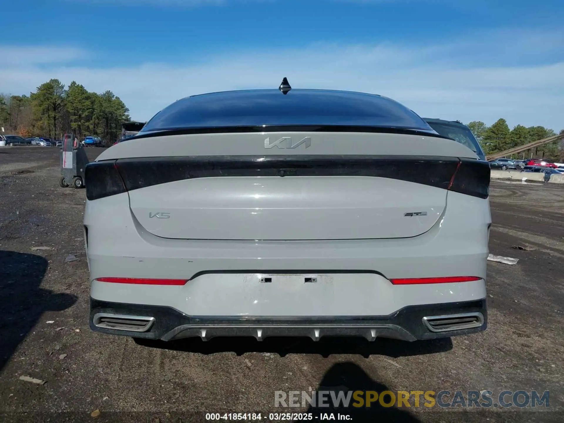 16 fotografías del automóvil dañado 5XXG64J28PG188506 KIA K5 2023