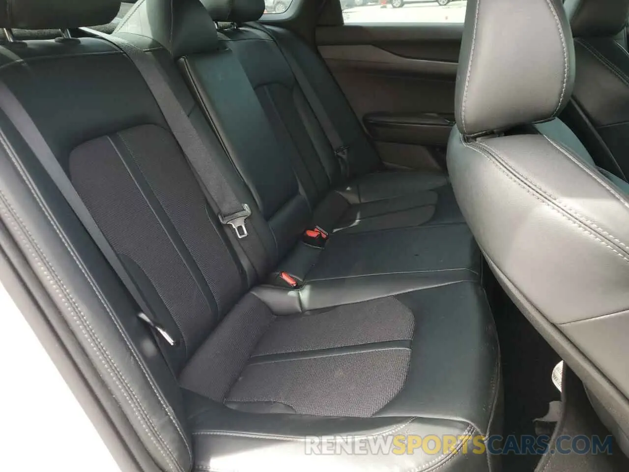 10 fotografías del automóvil dañado 5XXG64J28PG198646 KIA K5 2023