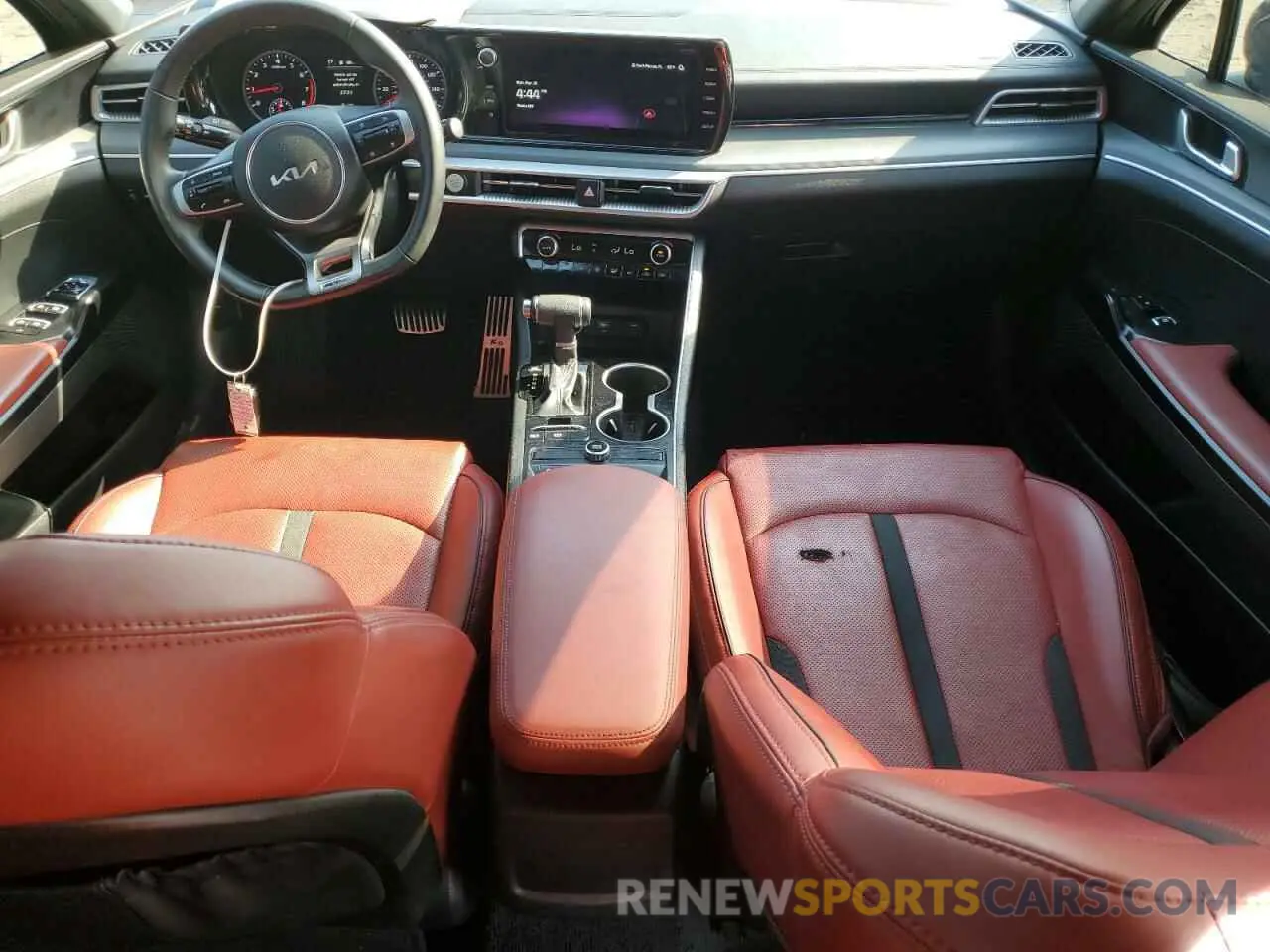 8 fotografías del automóvil dañado 5XXG64J28PG207510 KIA K5 2023