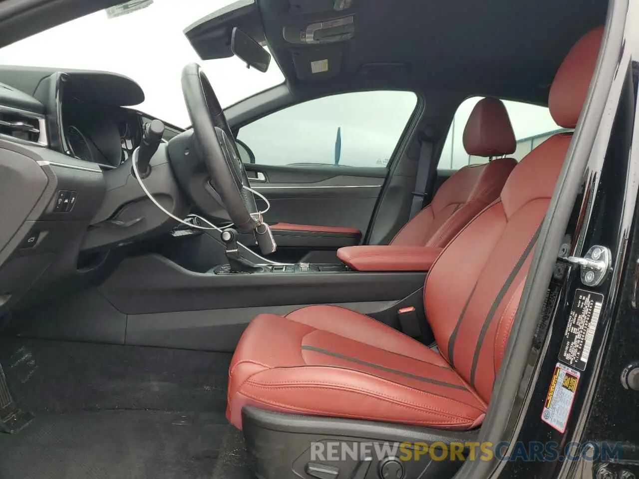 7 fotografías del automóvil dañado 5XXG64J28PG222637 KIA K5 2023