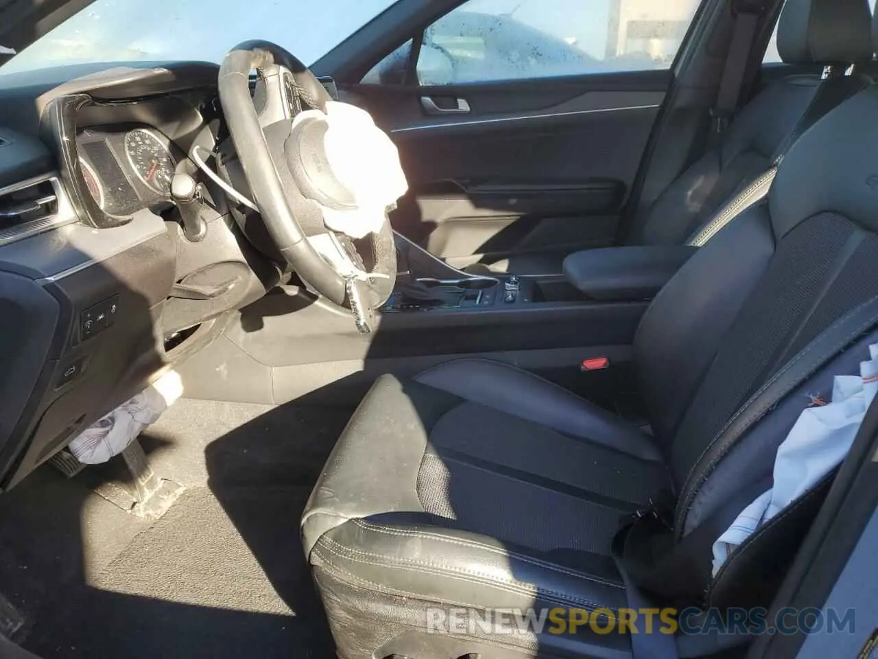 7 fotografías del automóvil dañado 5XXG64J28PG226431 KIA K5 2023