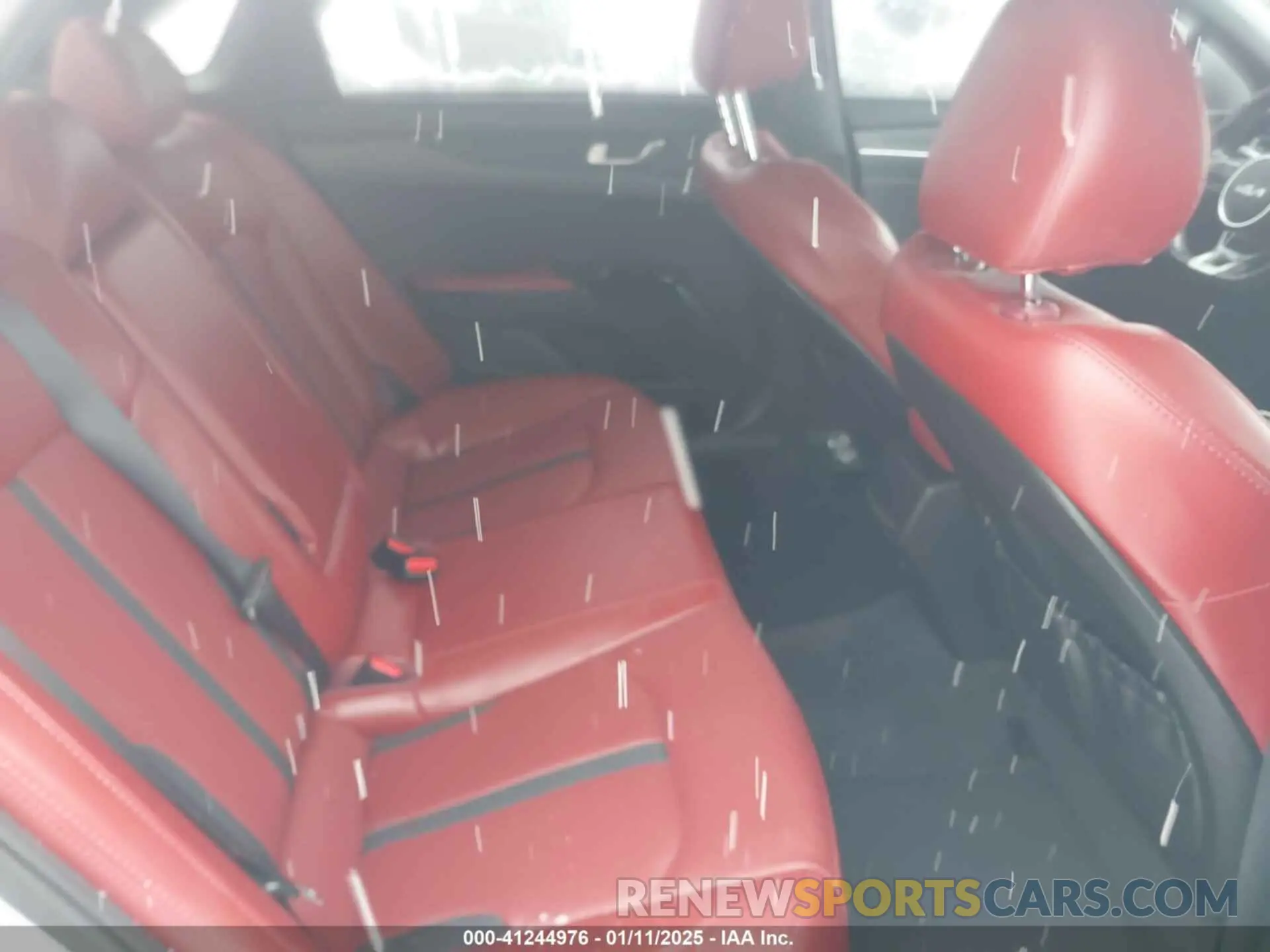 8 fotografías del automóvil dañado 5XXG64J29PG174288 KIA K5 2023