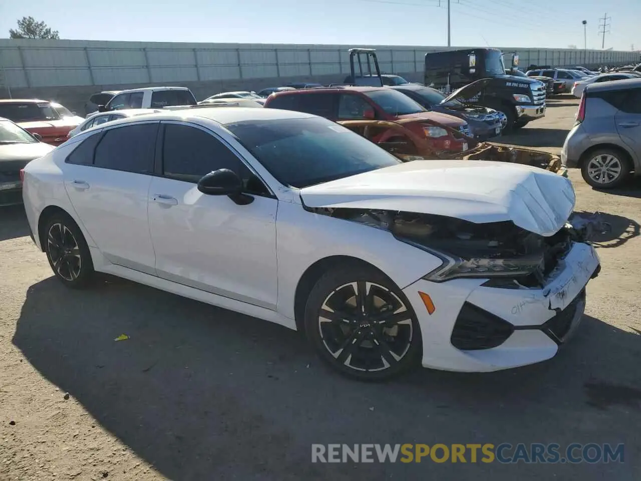 4 fotografías del automóvil dañado 5XXG64J29PG204311 KIA K5 2023