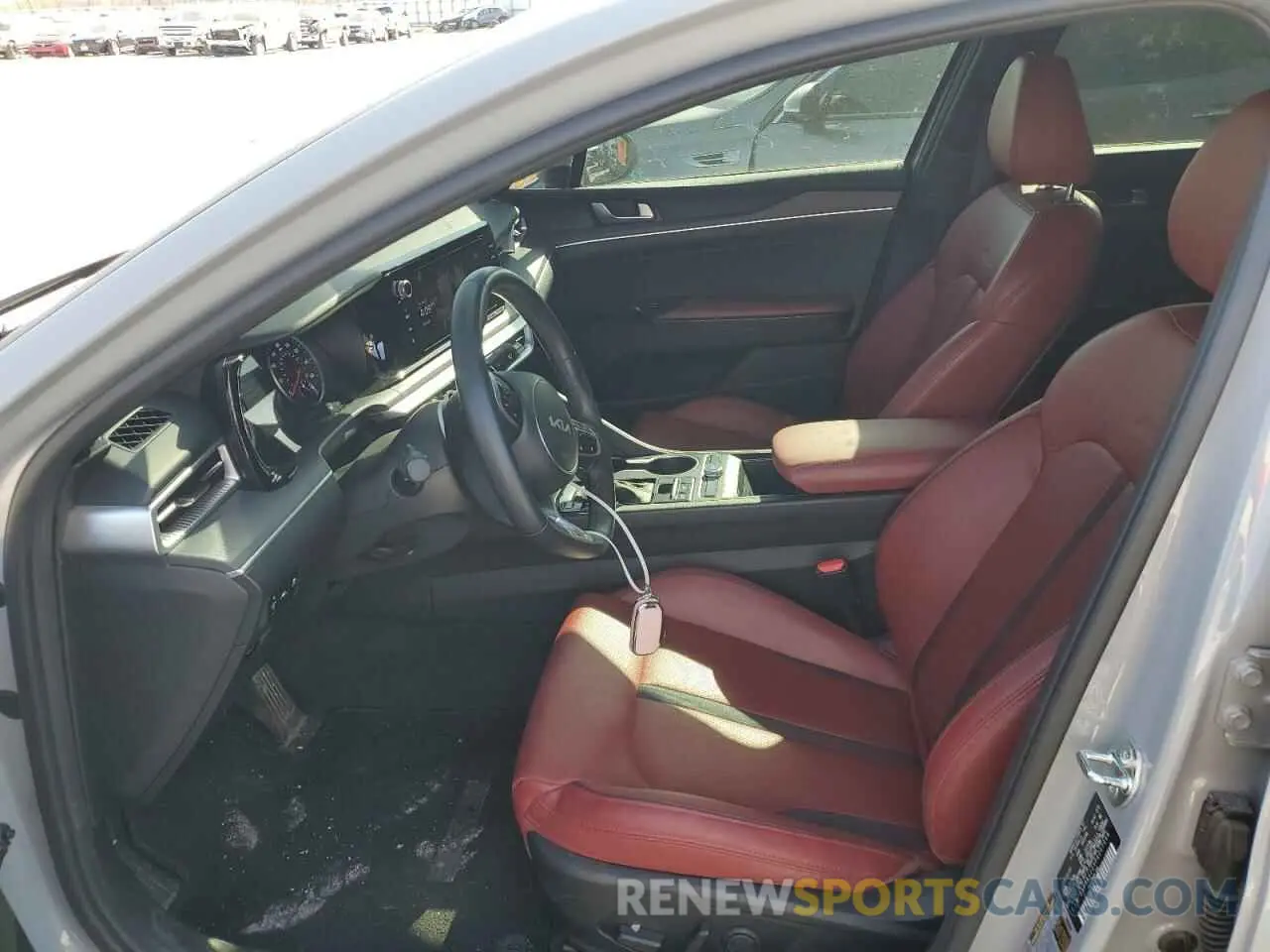 7 fotografías del automóvil dañado 5XXG64J29PG207094 KIA K5 2023