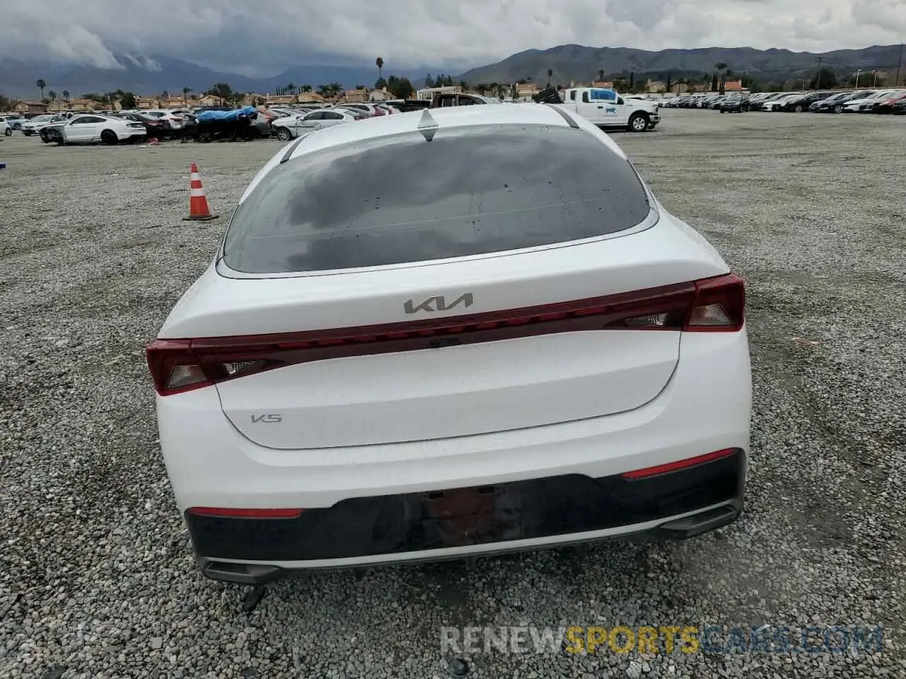 6 fotografías del automóvil dañado 5XXG14J20RG260185 KIA K5 2024