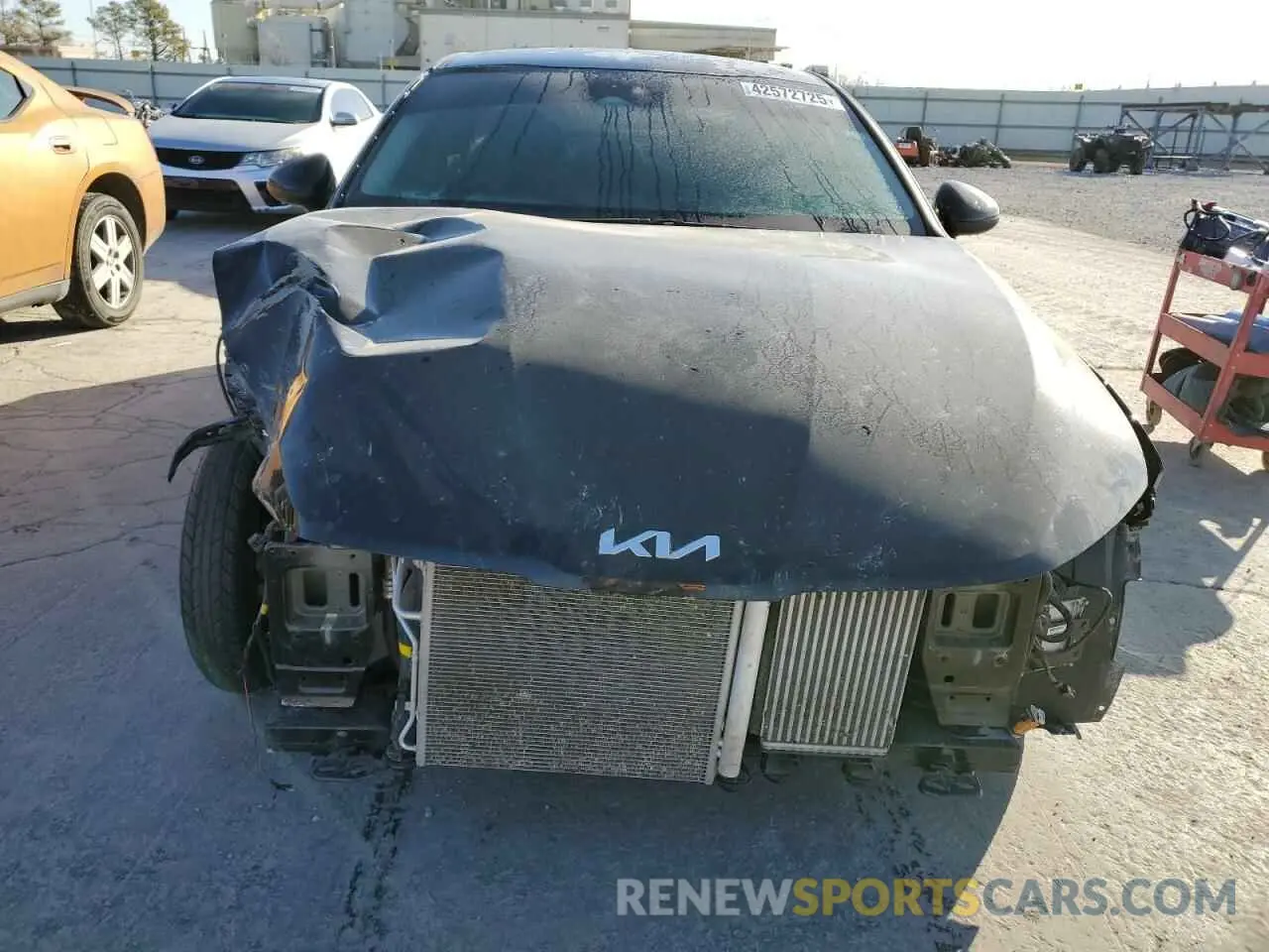 5 fotografías del automóvil dañado 5XXG14J21RG265007 KIA K5 2024