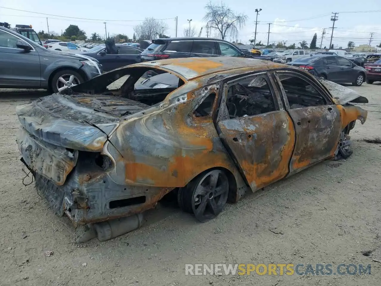 3 fotografías del automóvil dañado 5XXG14J23RG264991 KIA K5 2024