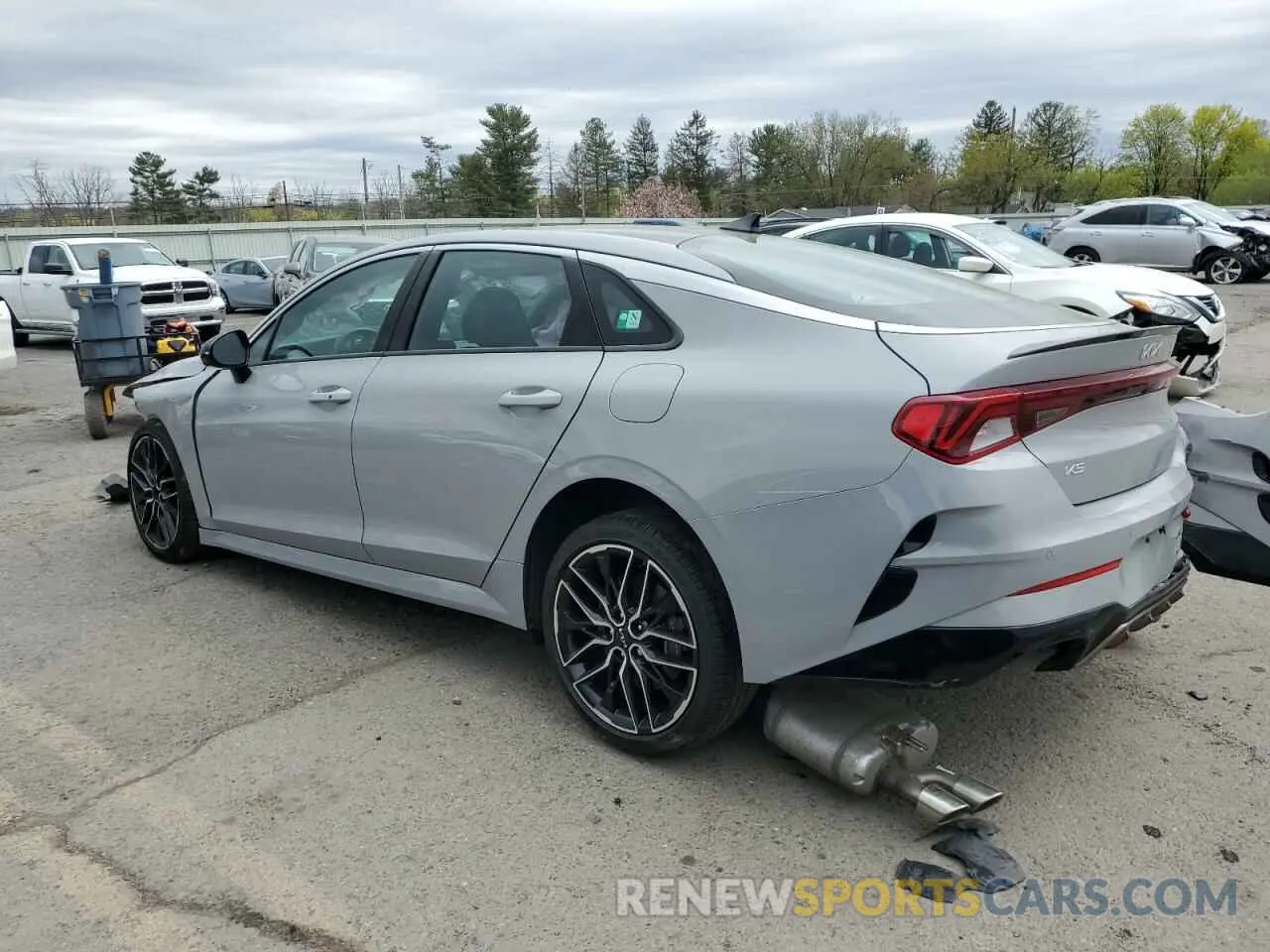 2 fotografías del automóvil dañado 5XXG44J82RG262676 KIA K5 2024