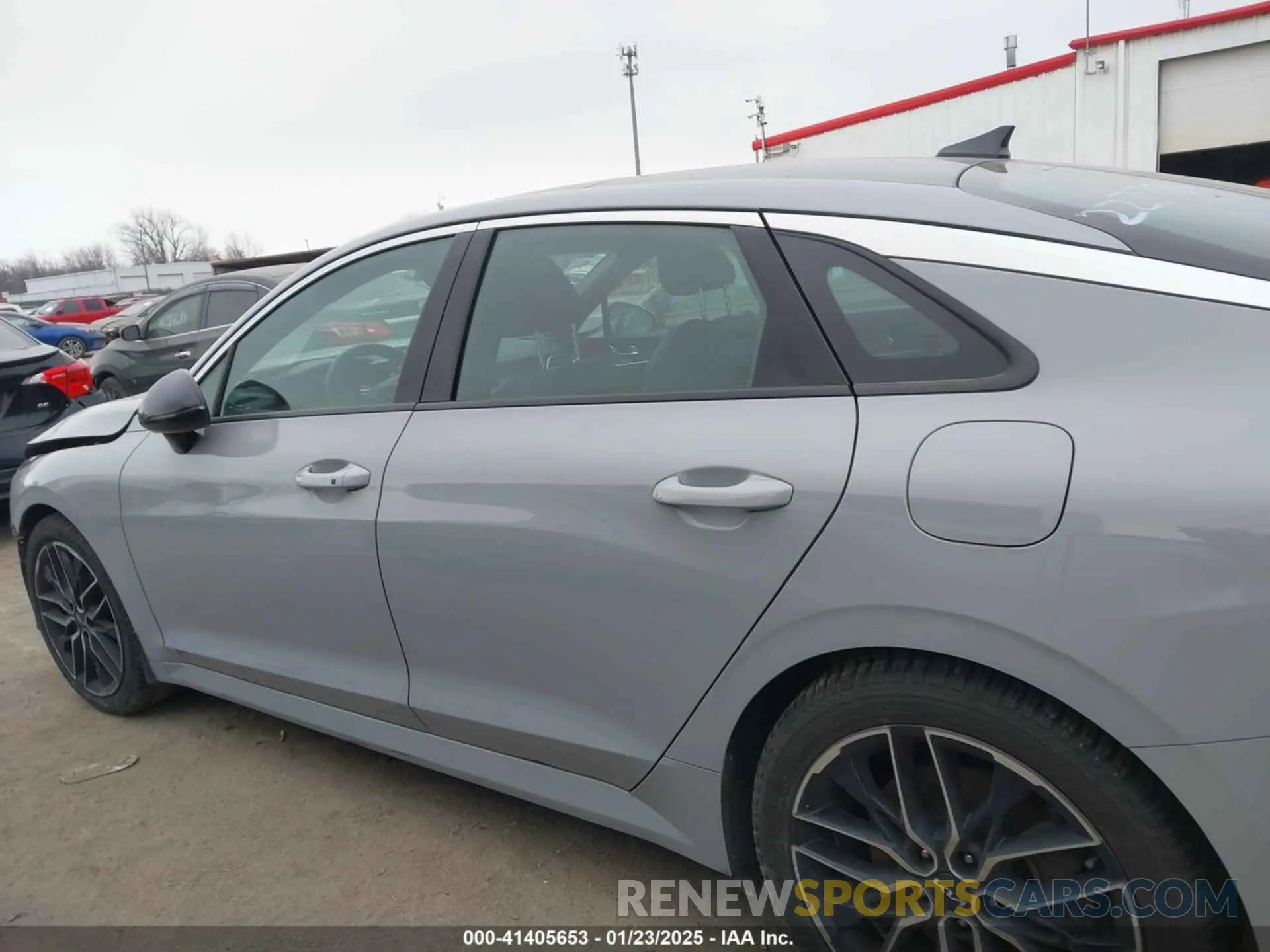 14 fotografías del automóvil dañado 5XXG44J86RG227784 KIA K5 2024