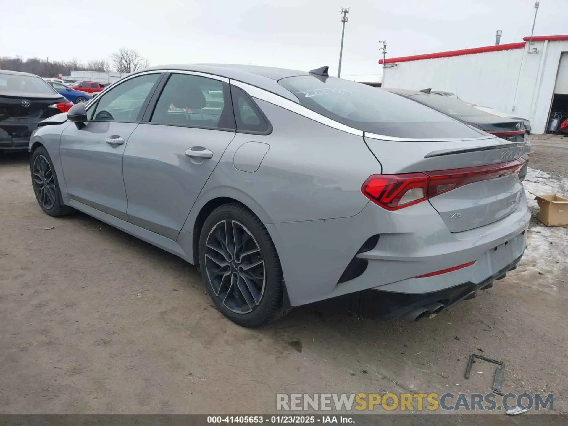 3 fotografías del automóvil dañado 5XXG44J86RG227784 KIA K5 2024