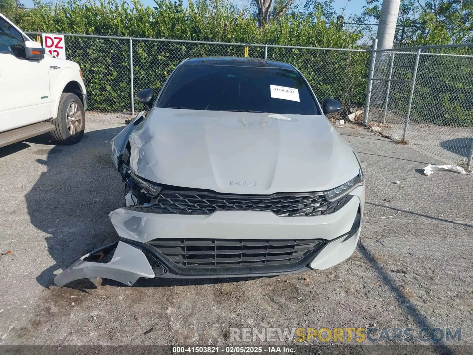 11 fotografías del automóvil dañado 5XXG44J86RG229227 KIA K5 2024
