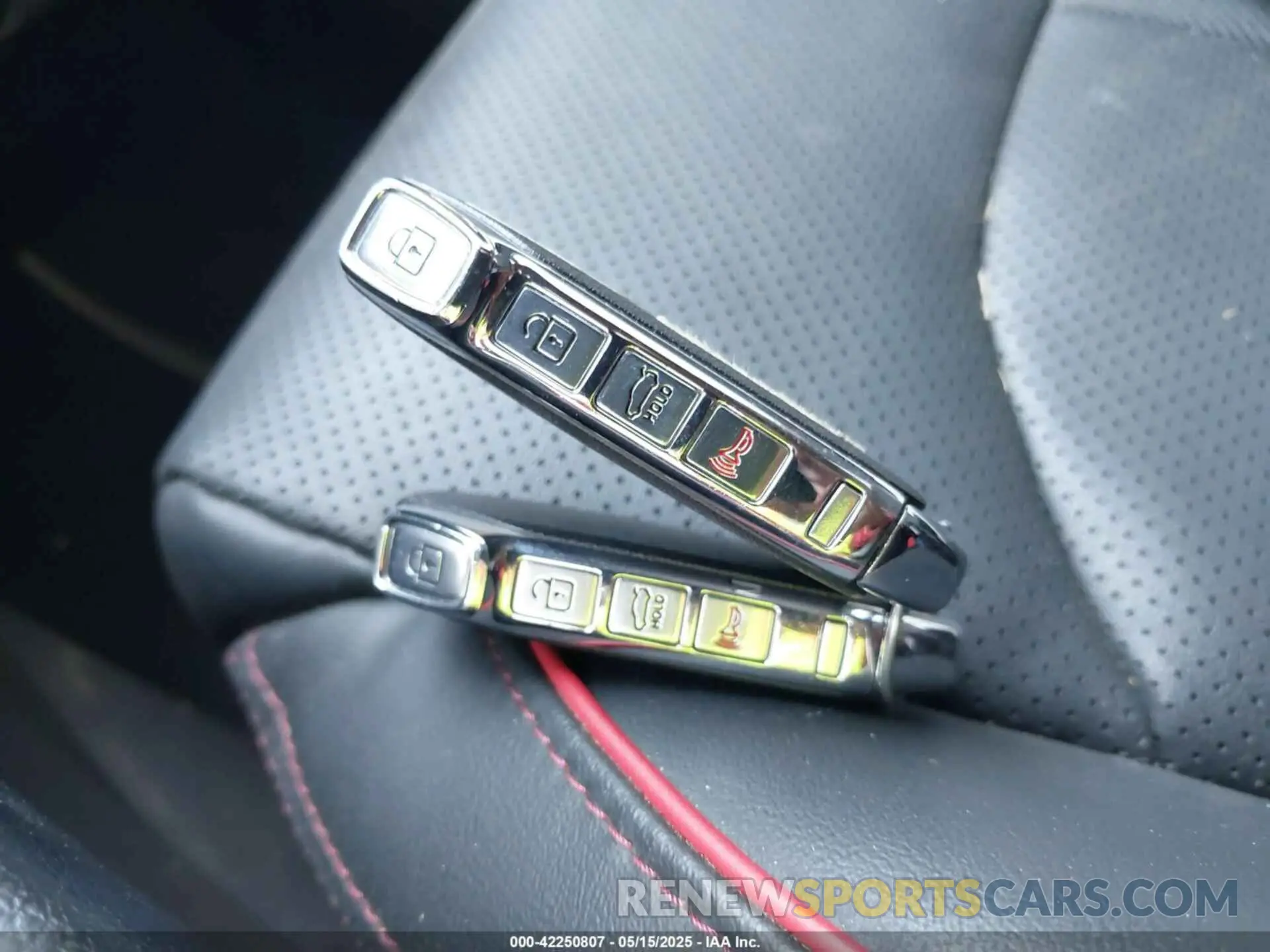 11 fotografías del automóvil dañado 5XXG44J89RG241212 KIA K5 2024