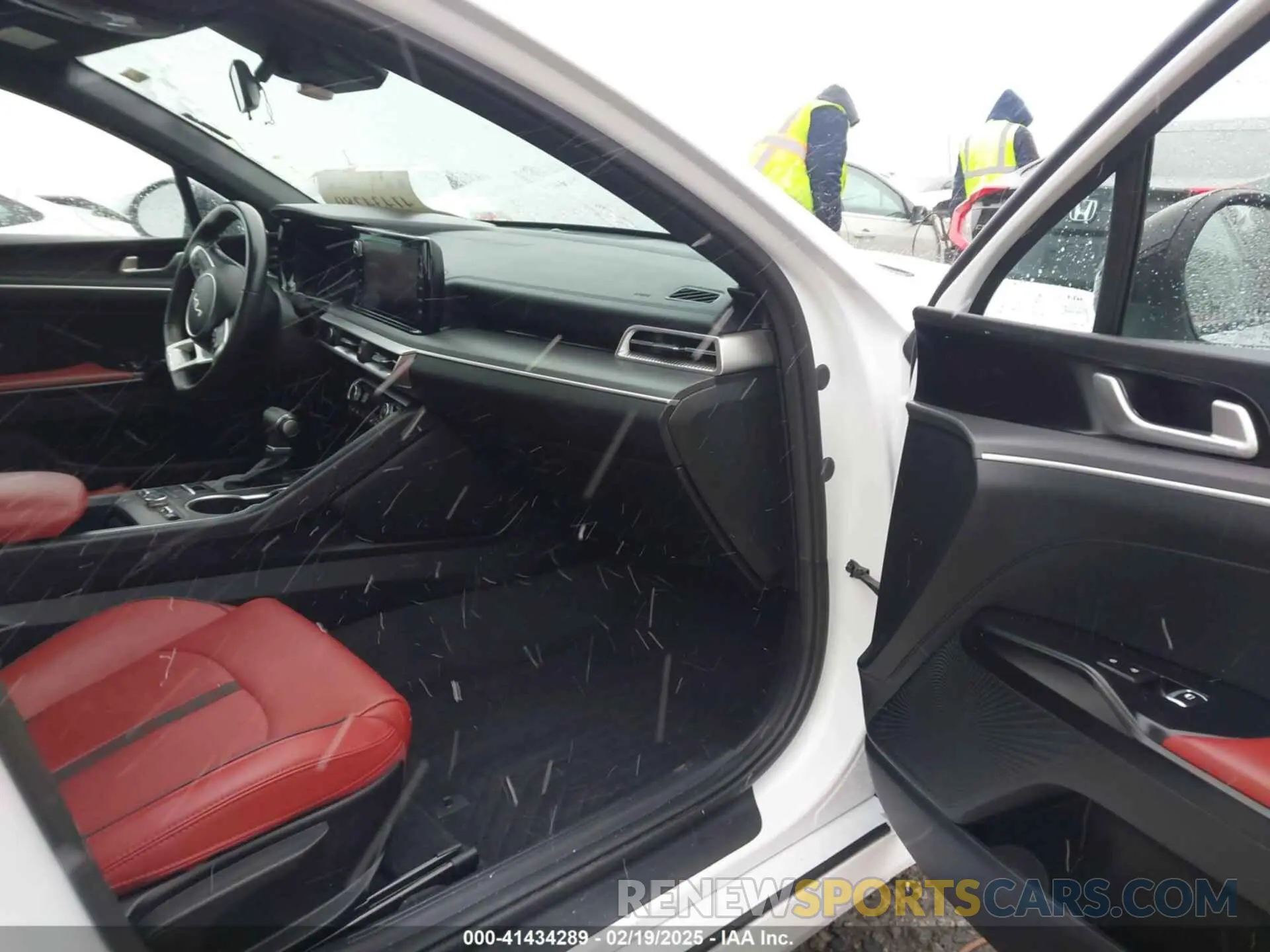 5 fotografías del automóvil dañado 5XXG64J20RG234560 KIA K5 2024