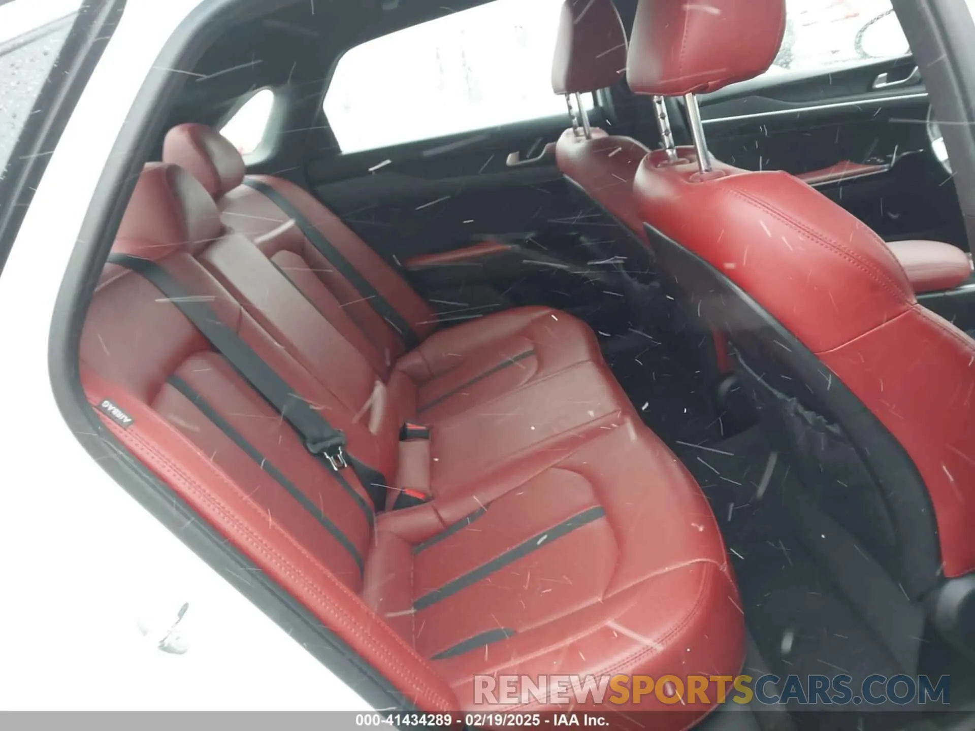 8 fotografías del automóvil dañado 5XXG64J20RG234560 KIA K5 2024