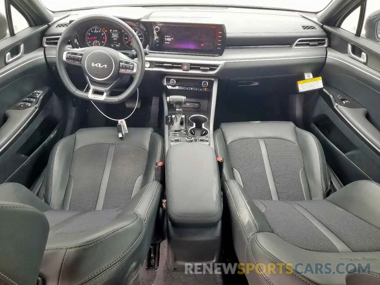 8 fotografías del automóvil dañado 5XXG64J20RG252086 KIA K5 2024