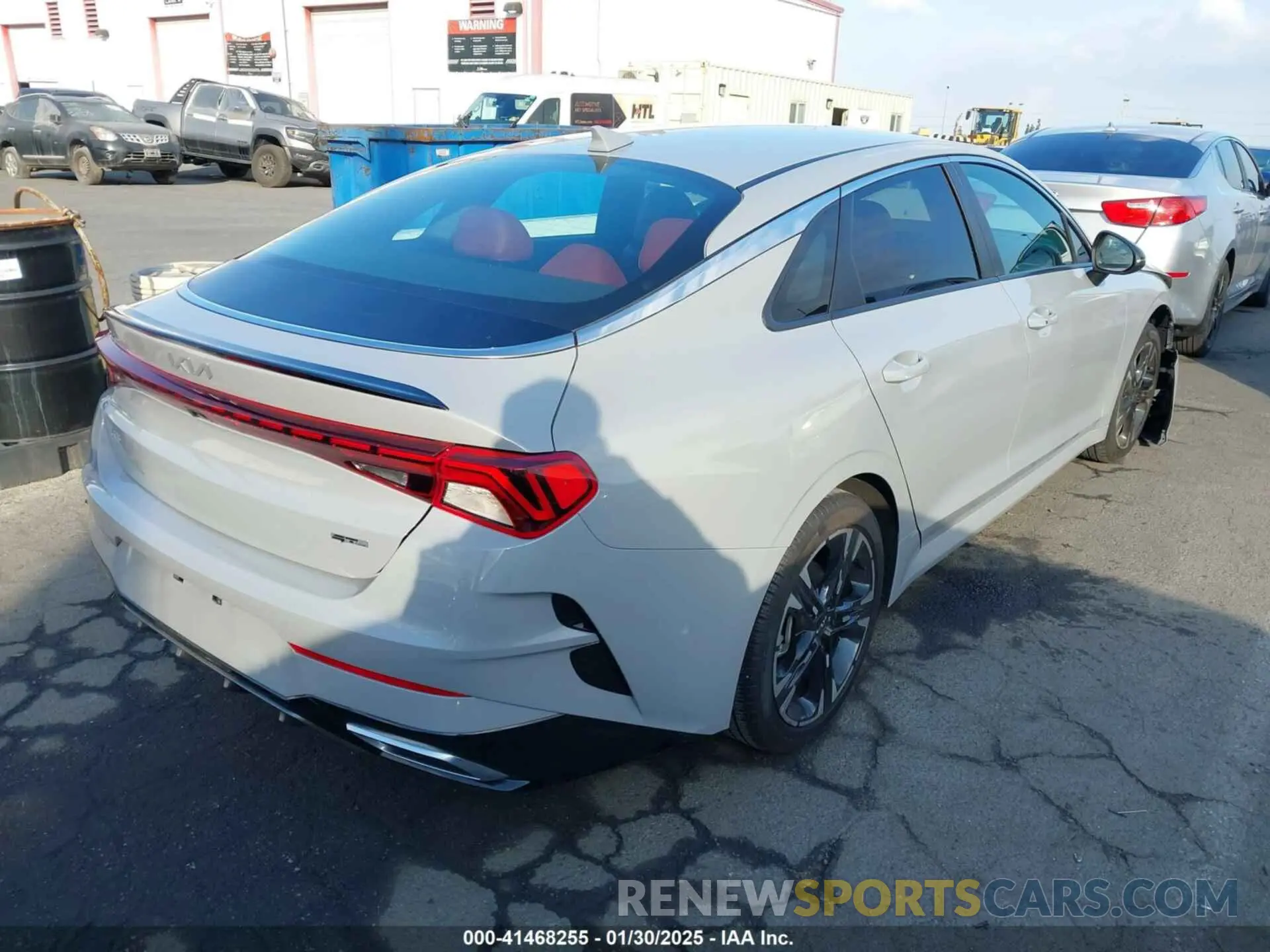 4 fotografías del automóvil dañado 5XXG64J20RG261080 KIA K5 2024