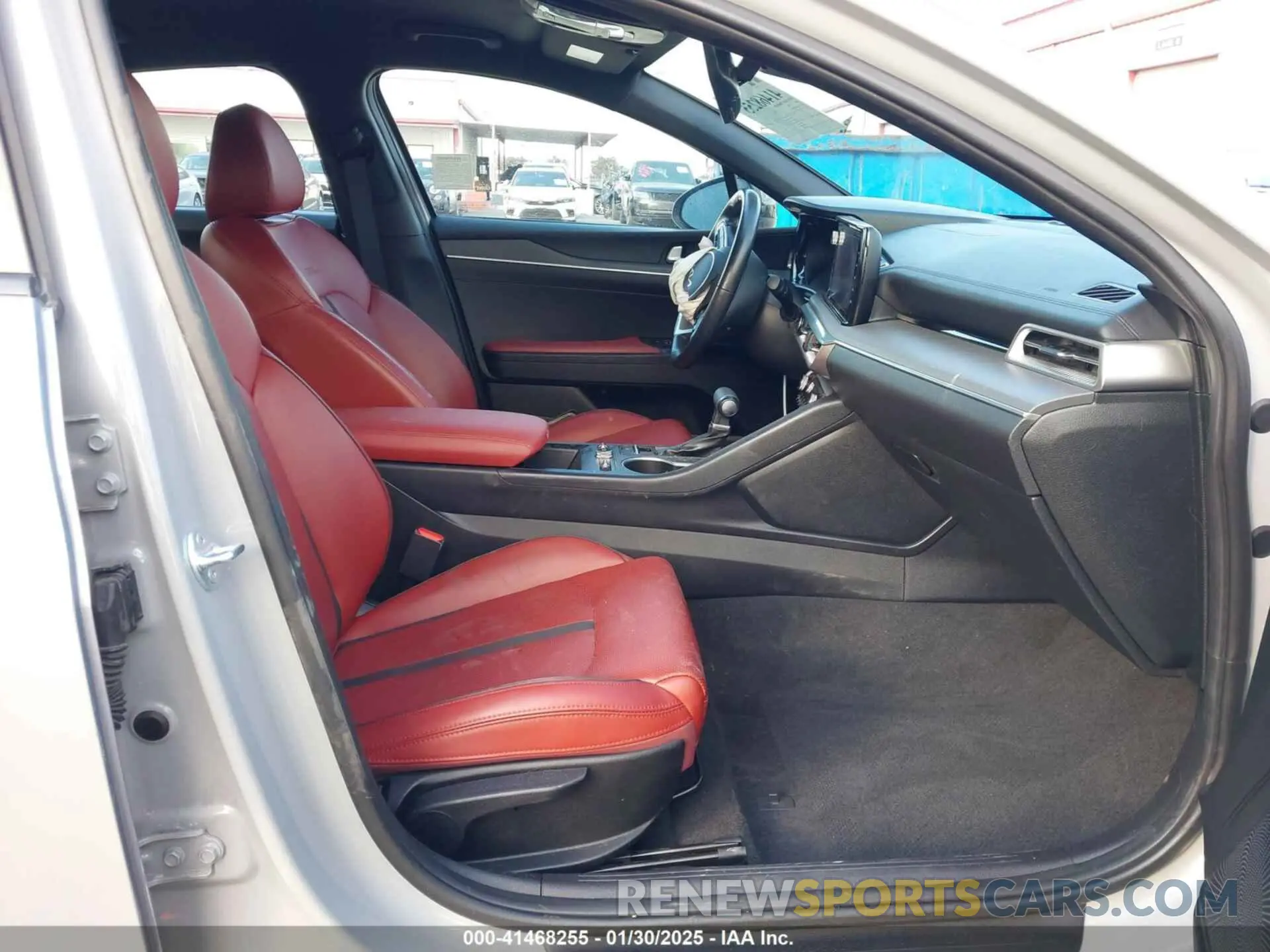 5 fotografías del automóvil dañado 5XXG64J20RG261080 KIA K5 2024