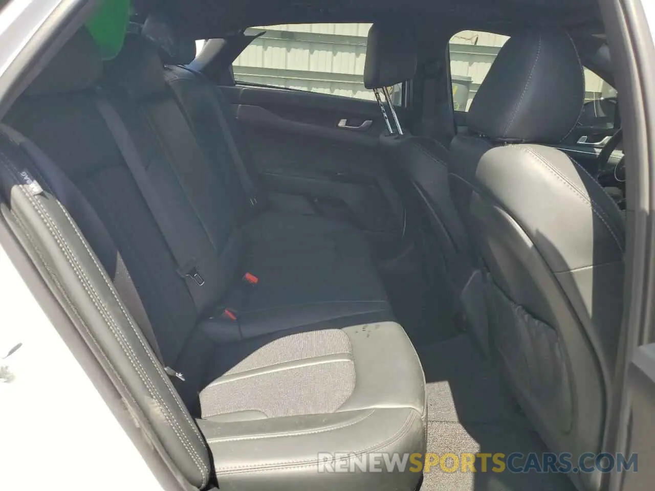 10 fotografías del automóvil dañado 5XXG64J21RG252078 KIA K5 2024