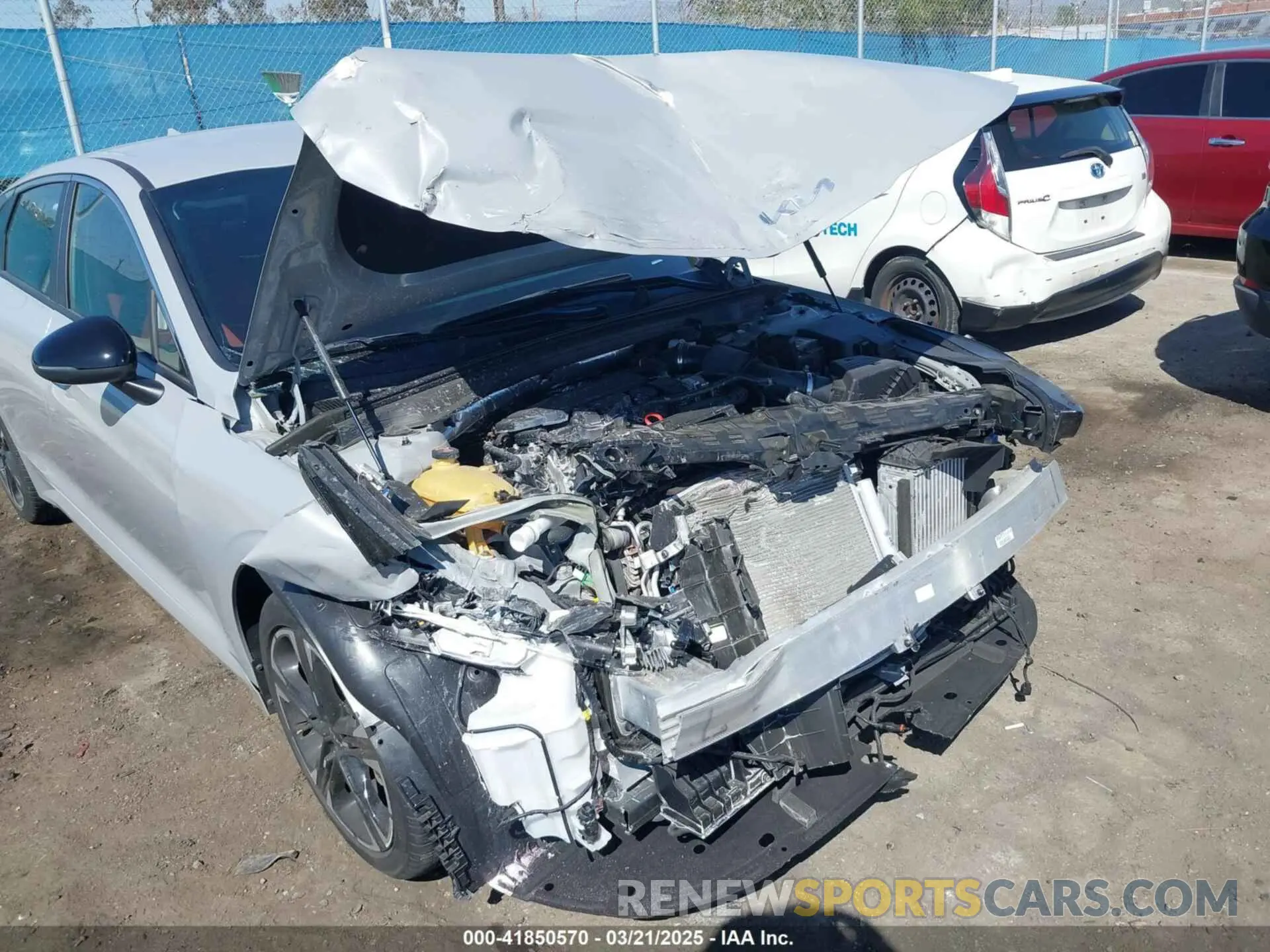 6 fotografías del automóvil dañado 5XXG64J22RG231143 KIA K5 2024
