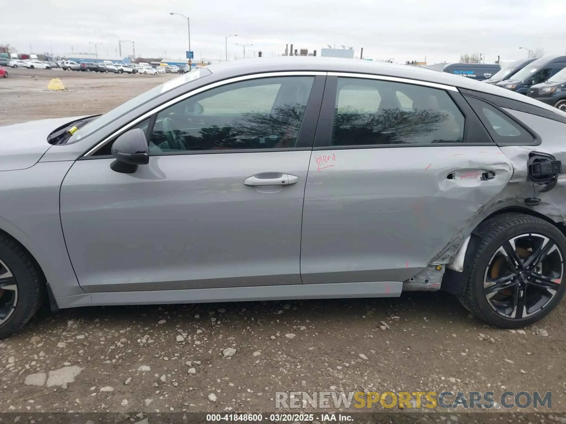 15 fotografías del automóvil dañado 5XXG64J23RG253362 KIA K5 2024