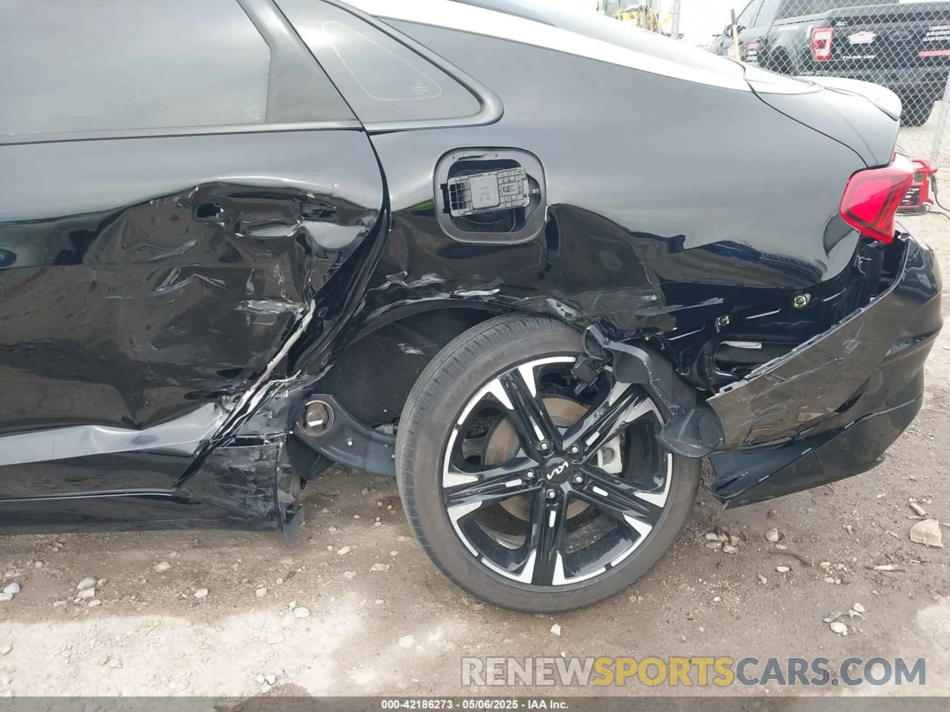 6 fotografías del automóvil dañado 5XXG64J23RG262594 KIA K5 2024
