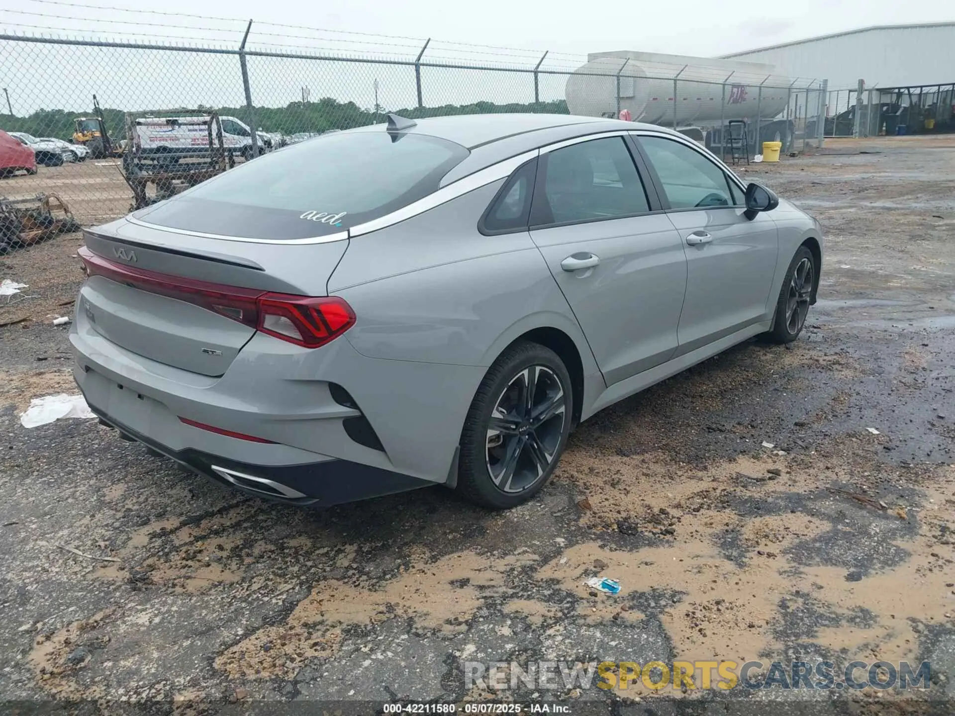 4 fotografías del automóvil dañado 5XXG64J23RG266497 KIA K5 2024