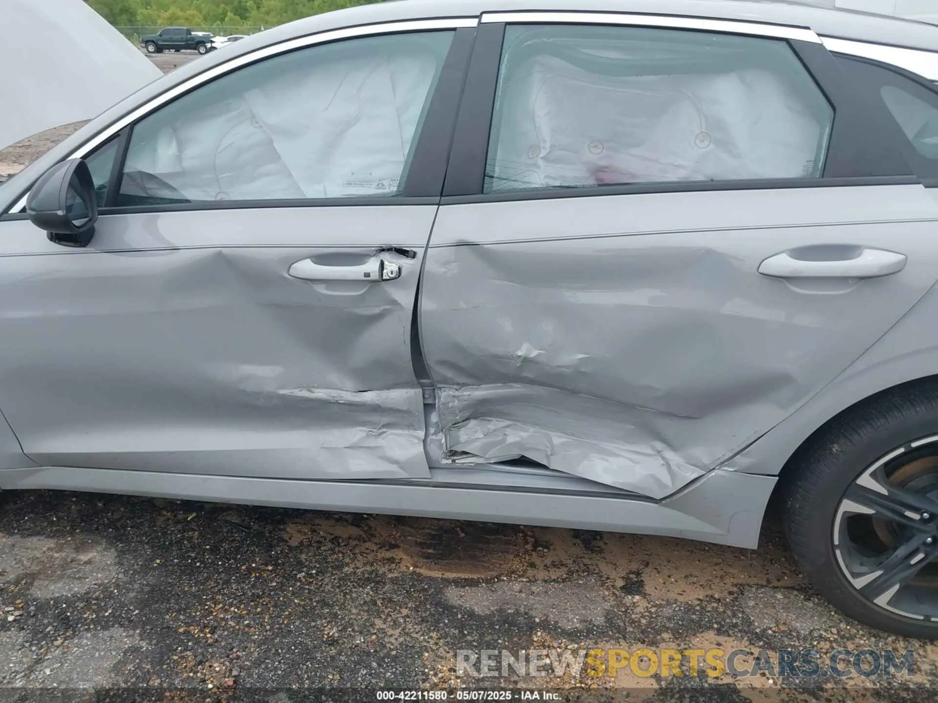 6 fotografías del automóvil dañado 5XXG64J23RG266497 KIA K5 2024