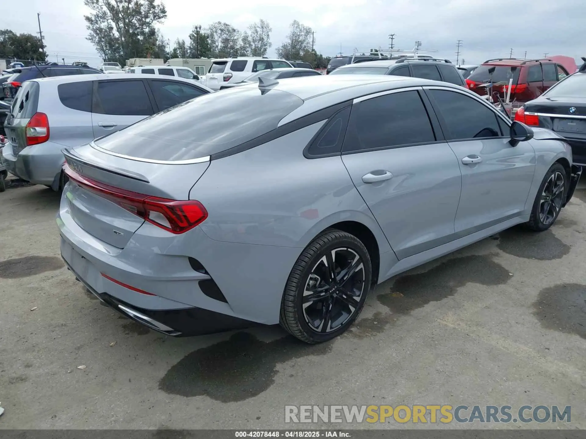 4 fotografías del automóvil dañado 5XXG64J24RG252589 KIA K5 2024