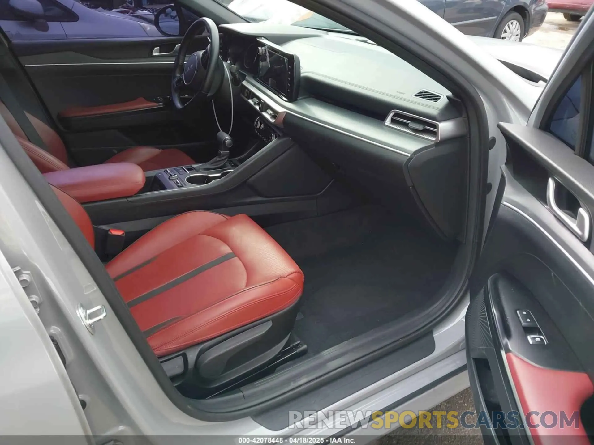 5 fotografías del automóvil dañado 5XXG64J24RG252589 KIA K5 2024