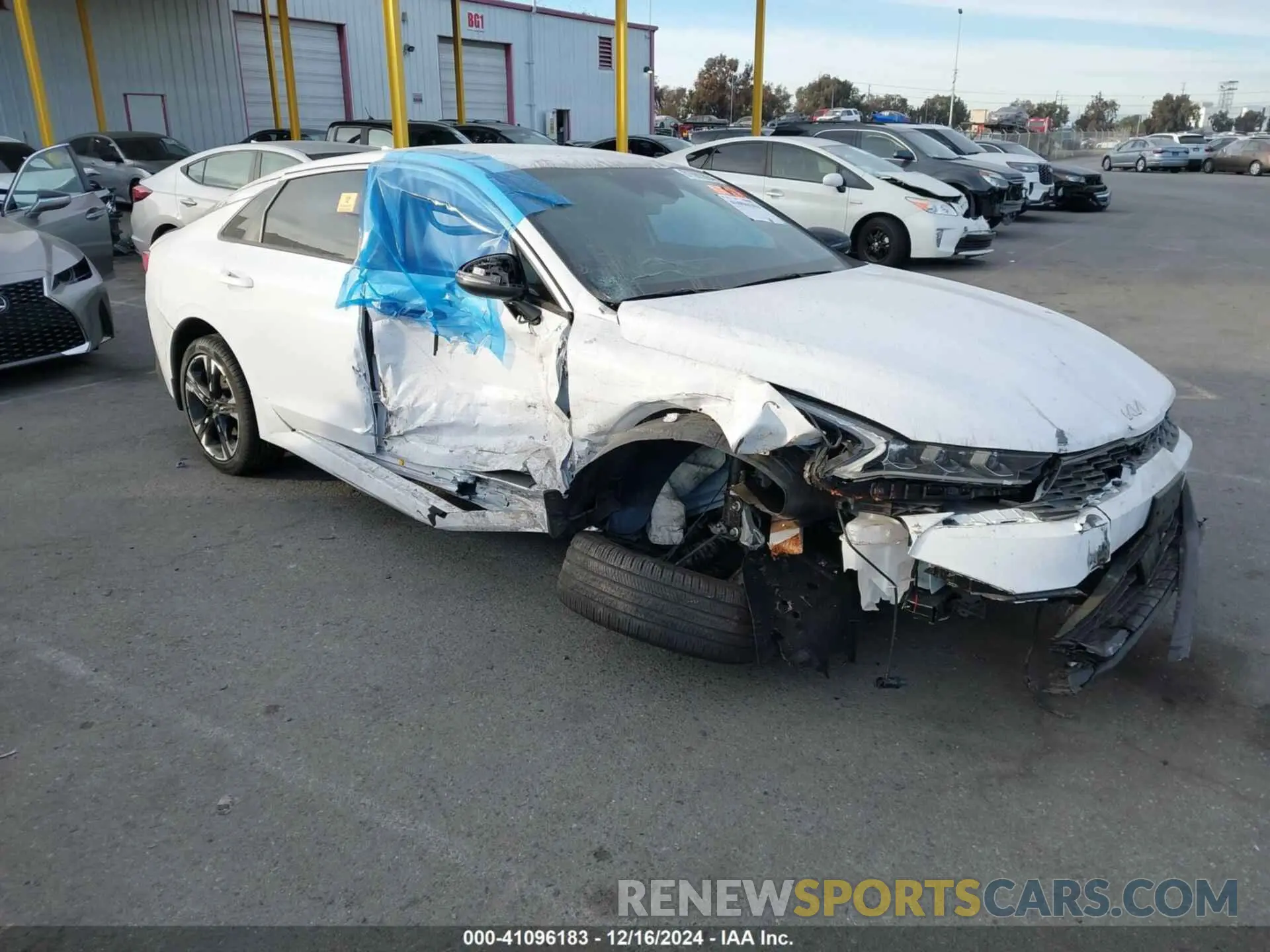 1 fotografías del automóvil dañado 5XXG64J25RG263732 KIA K5 2024