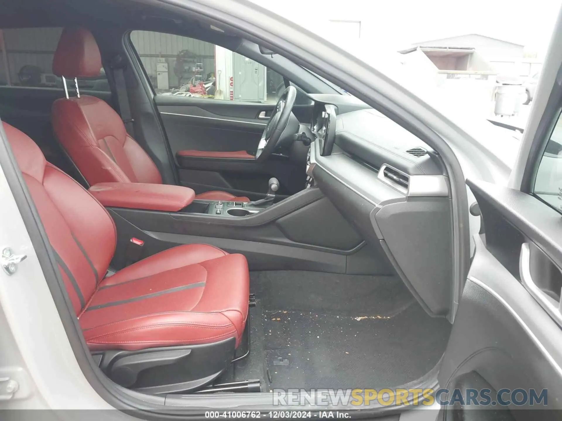 5 fotografías del automóvil dañado 5XXG64J26RG241125 KIA K5 2024