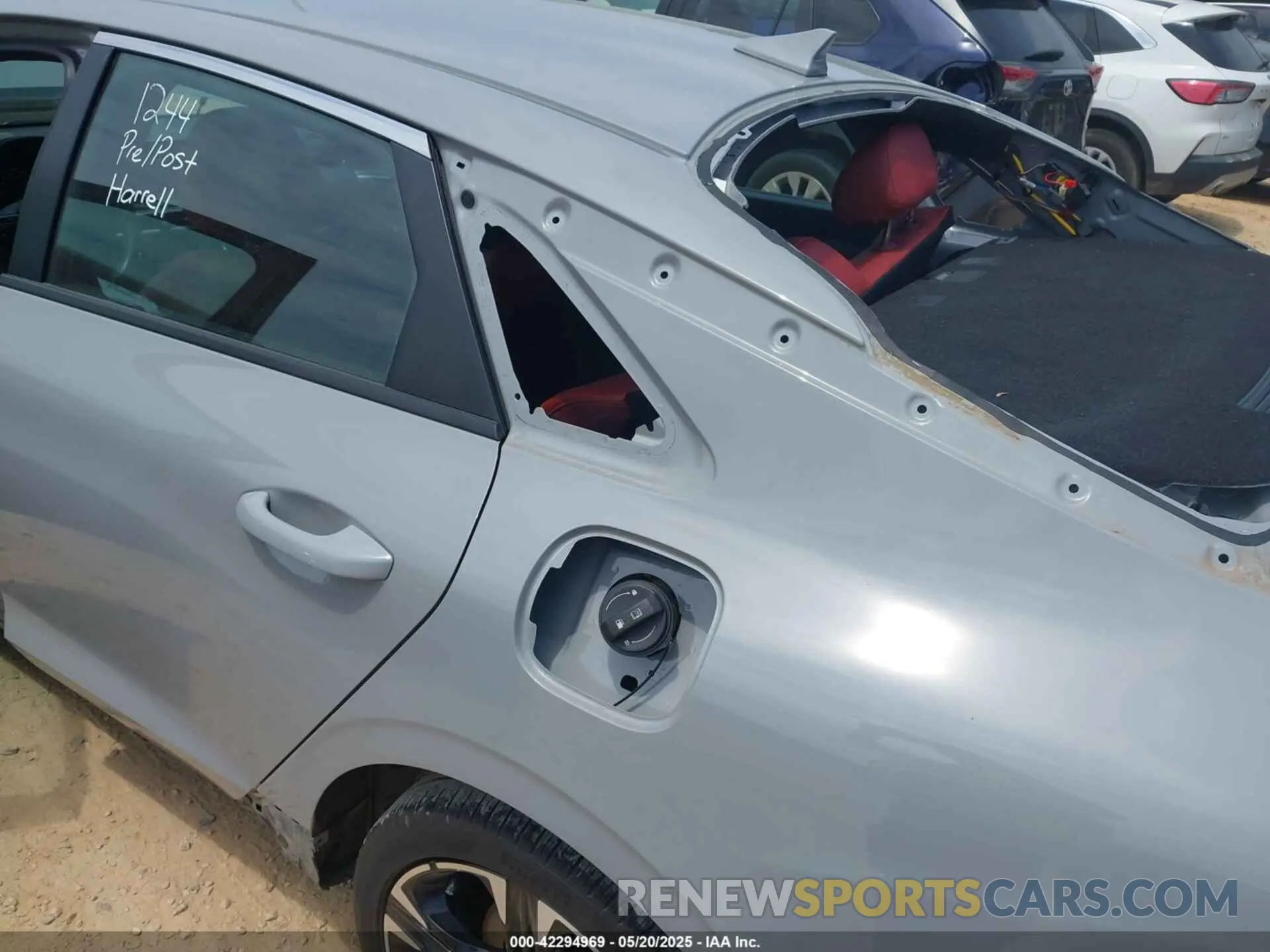18 fotografías del automóvil dañado 5XXG64J26RG266266 KIA K5 2024