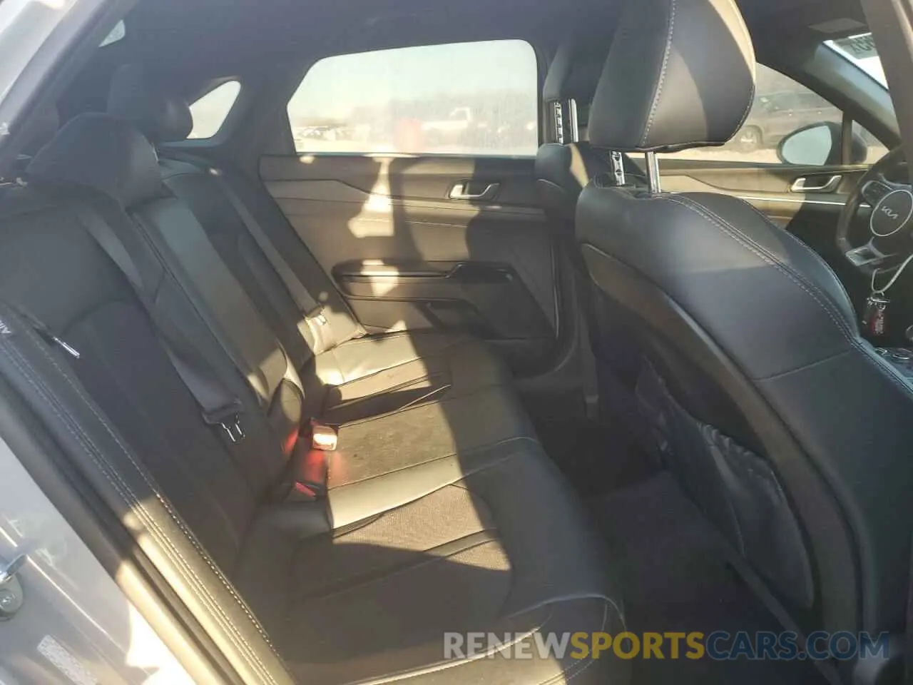 10 fotografías del automóvil dañado 5XXG64J27RG238301 KIA K5 2024