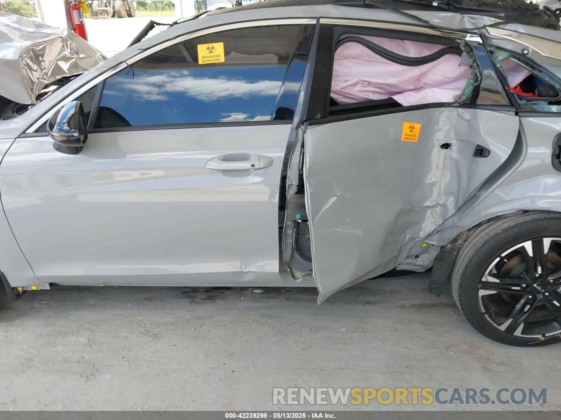 6 fotografías del automóvil dañado 5XXG64J28RG230692 KIA K5 2024
