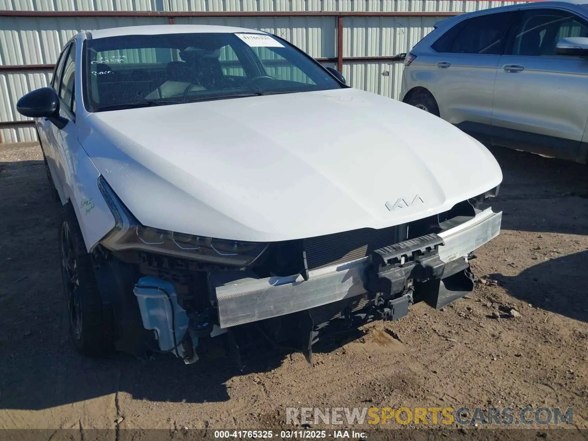 17 fotografías del automóvil dañado 5XXG64J28RG231695 KIA K5 2024
