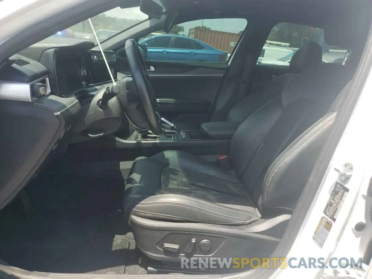 7 fotografías del automóvil dañado 5XXG64J28RG233446 KIA K5 2024