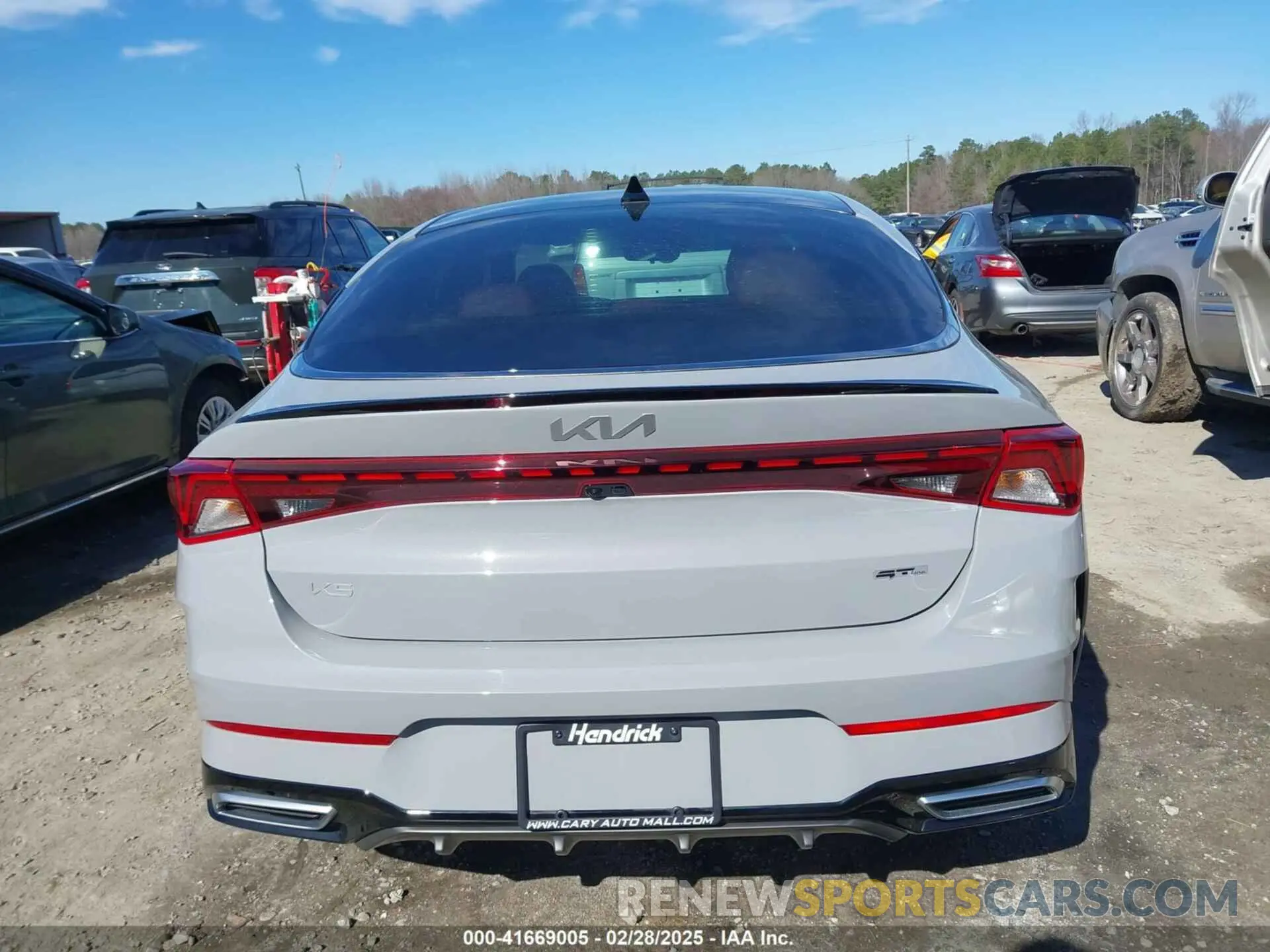 16 fotografías del automóvil dañado 5XXG64J28RG260436 KIA K5 2024