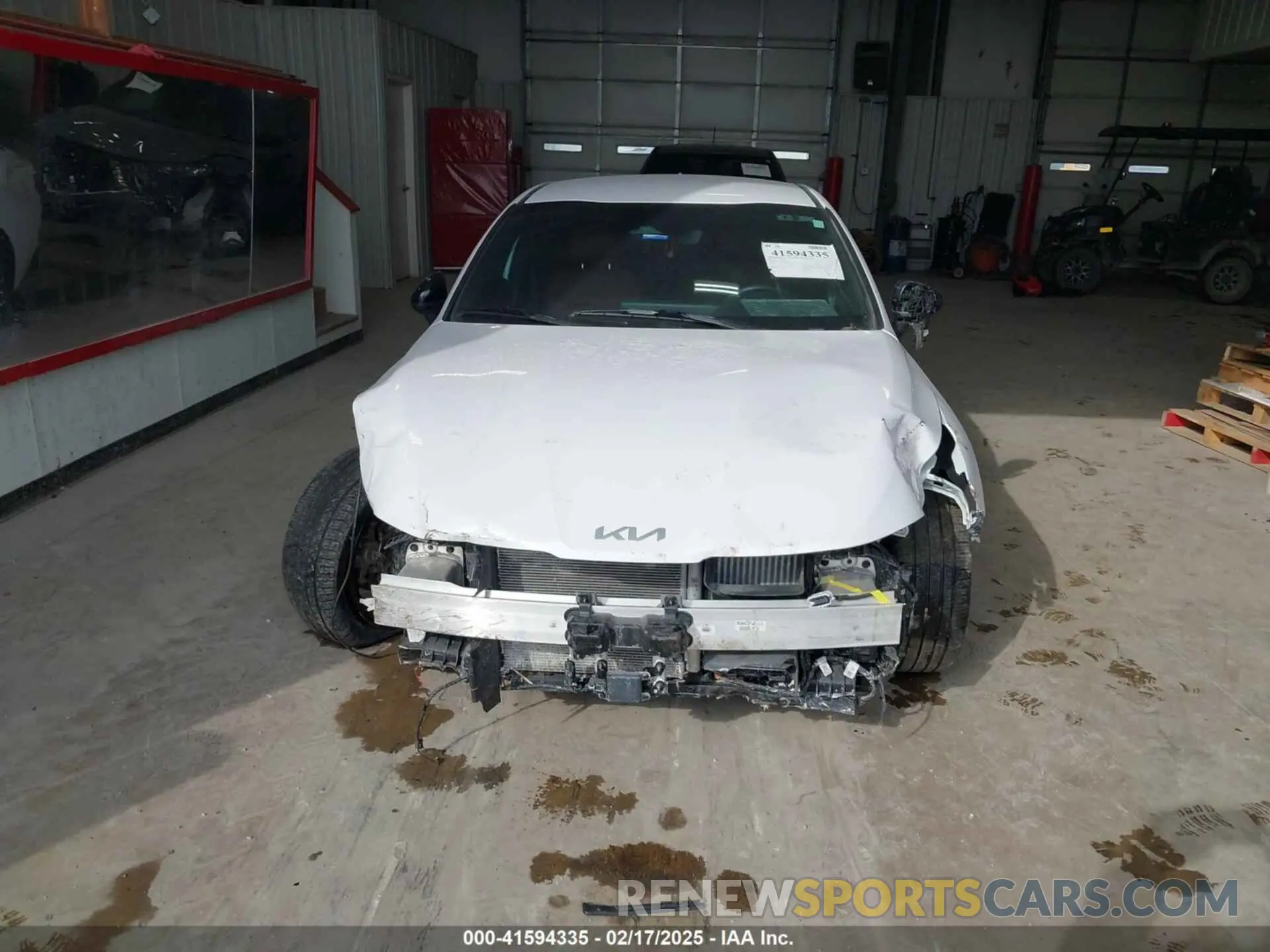 13 fotografías del automóvil dañado 5XXG64J2XRG239684 KIA K5 2024