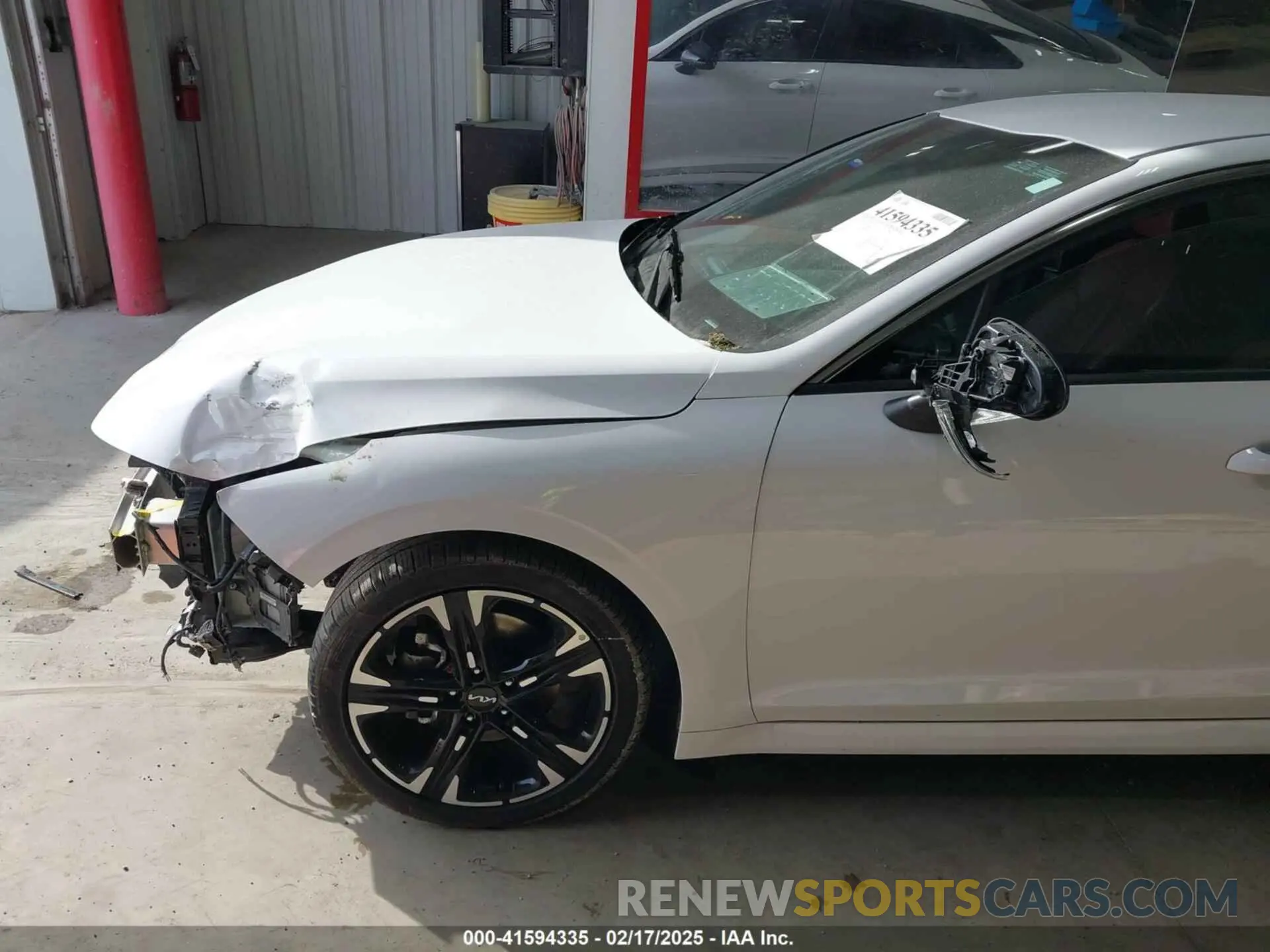 19 fotografías del automóvil dañado 5XXG64J2XRG239684 KIA K5 2024