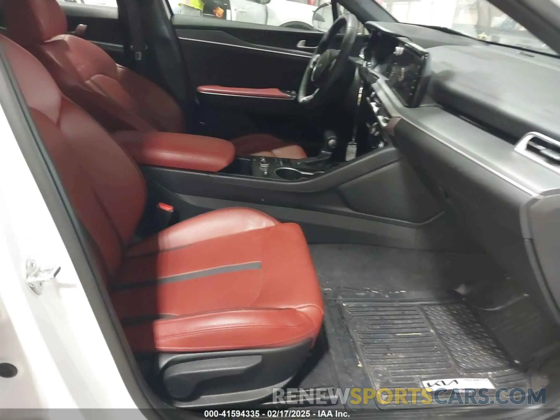 5 fotografías del automóvil dañado 5XXG64J2XRG239684 KIA K5 2024