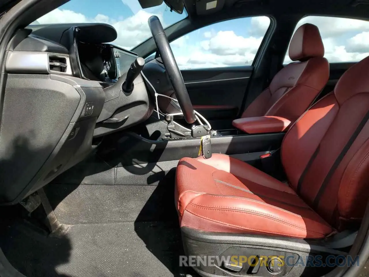 7 fotografías del automóvil dañado 5XXG64J2XRG253794 KIA K5 2024