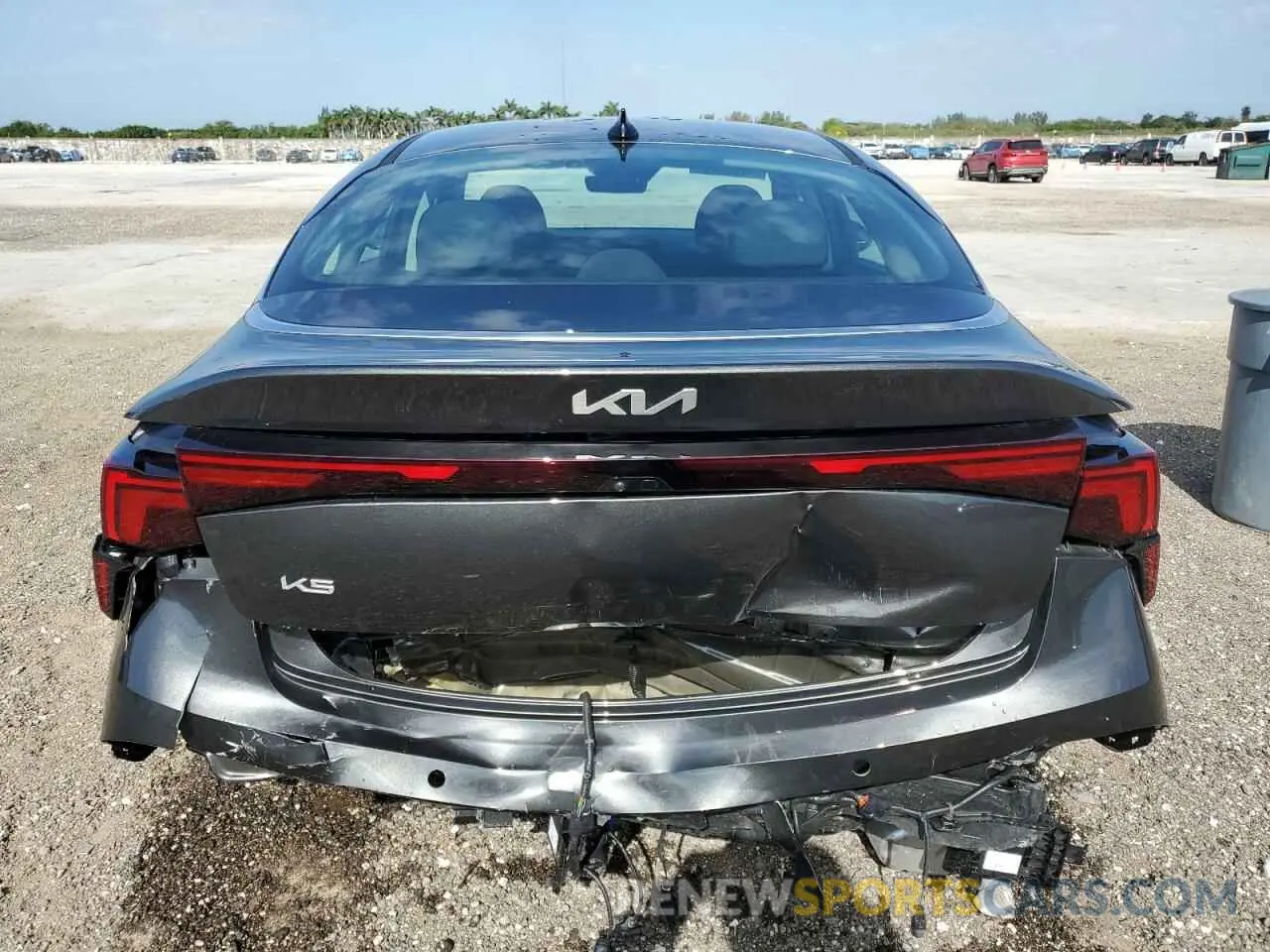 6 fotografías del automóvil dañado KNAG24J74S5327595 KIA K5 2025