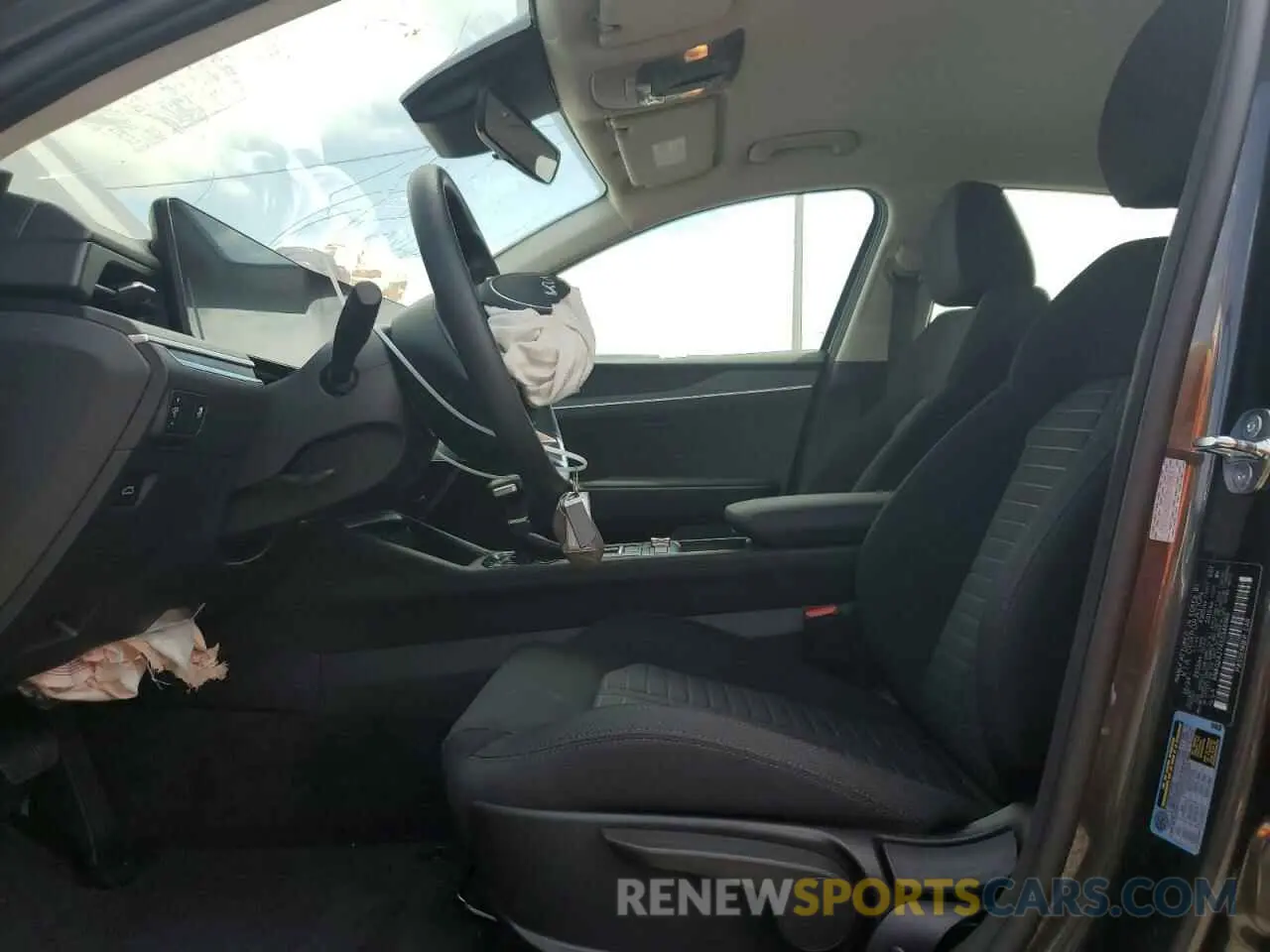 7 fotografías del automóvil dañado KNAG24J74S5346969 KIA K5 2025